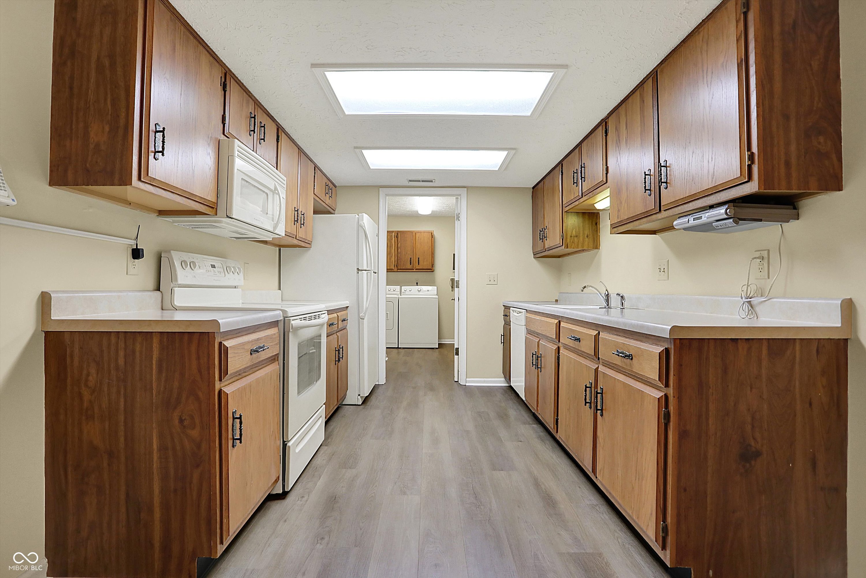 7607 Farm View Circle E