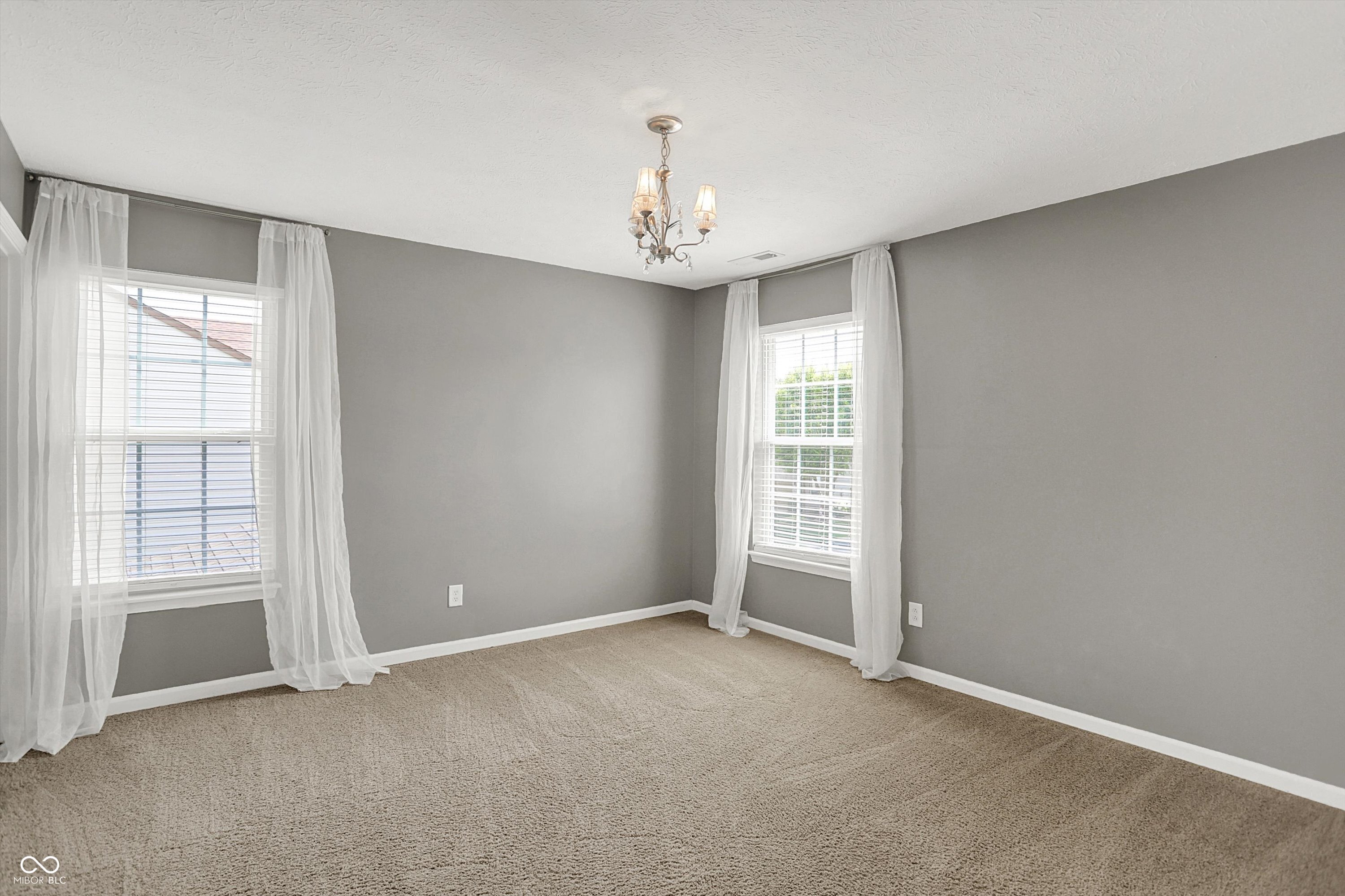 1343 Turfway Drive