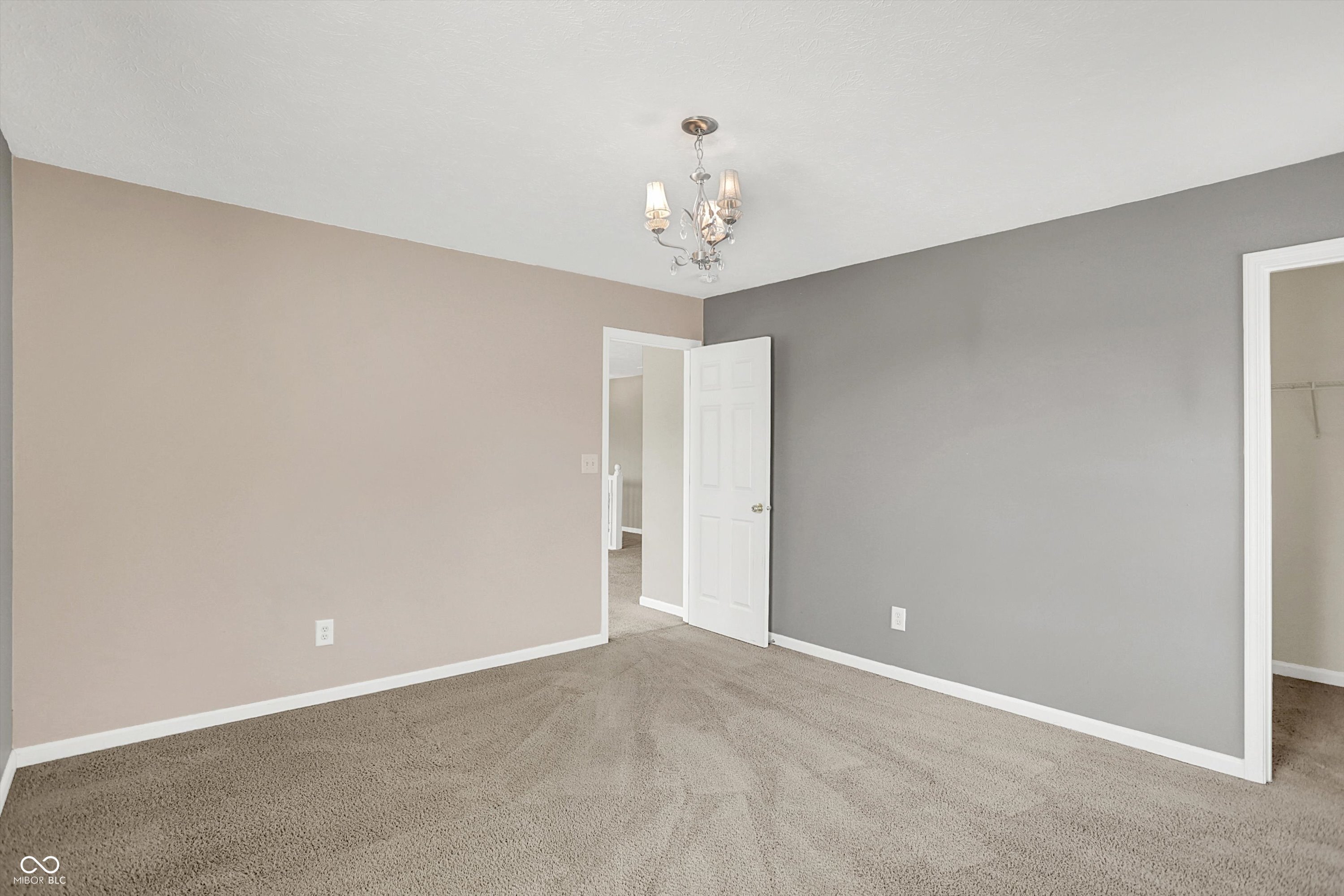 1343 Turfway Drive