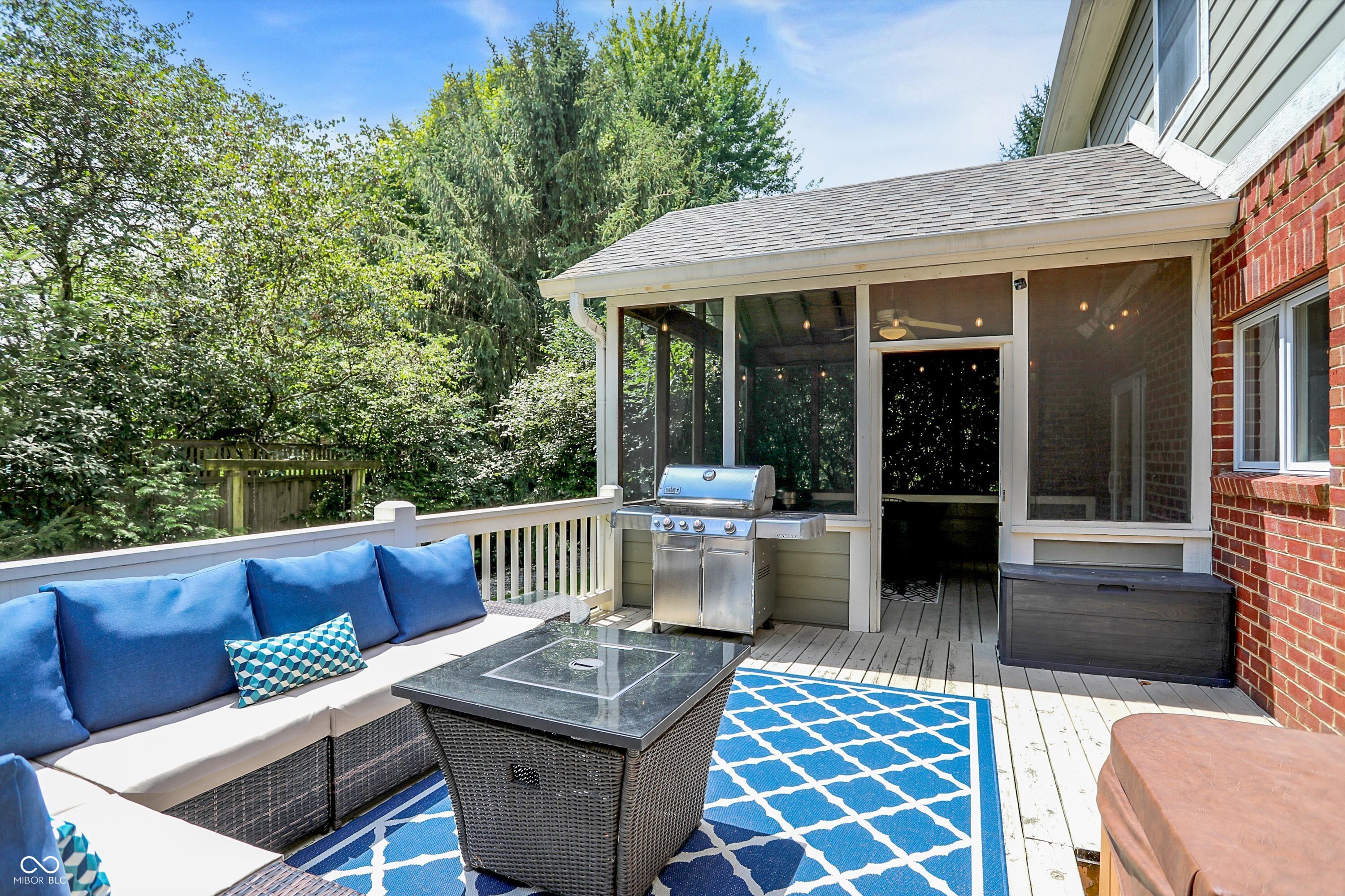 9811 Buttondown Lane