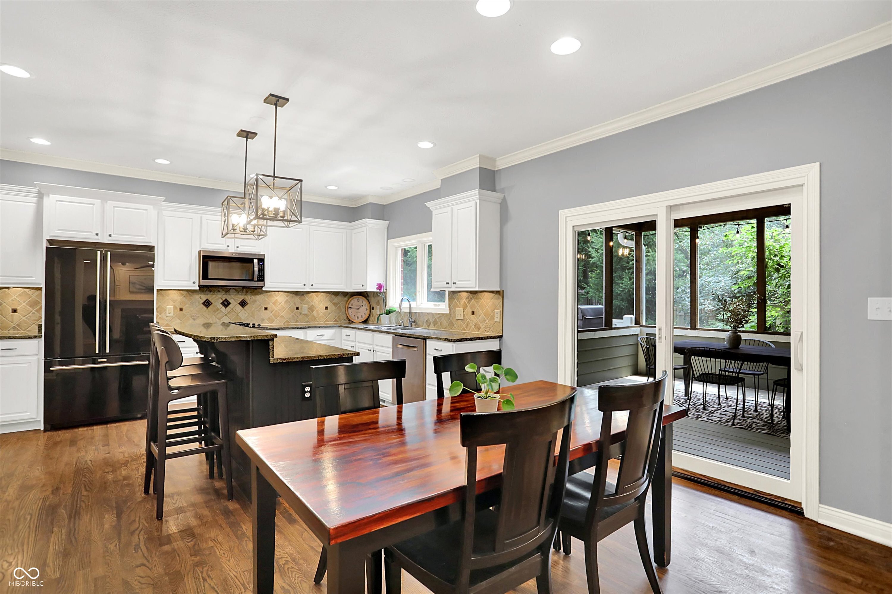 9811 Buttondown Lane