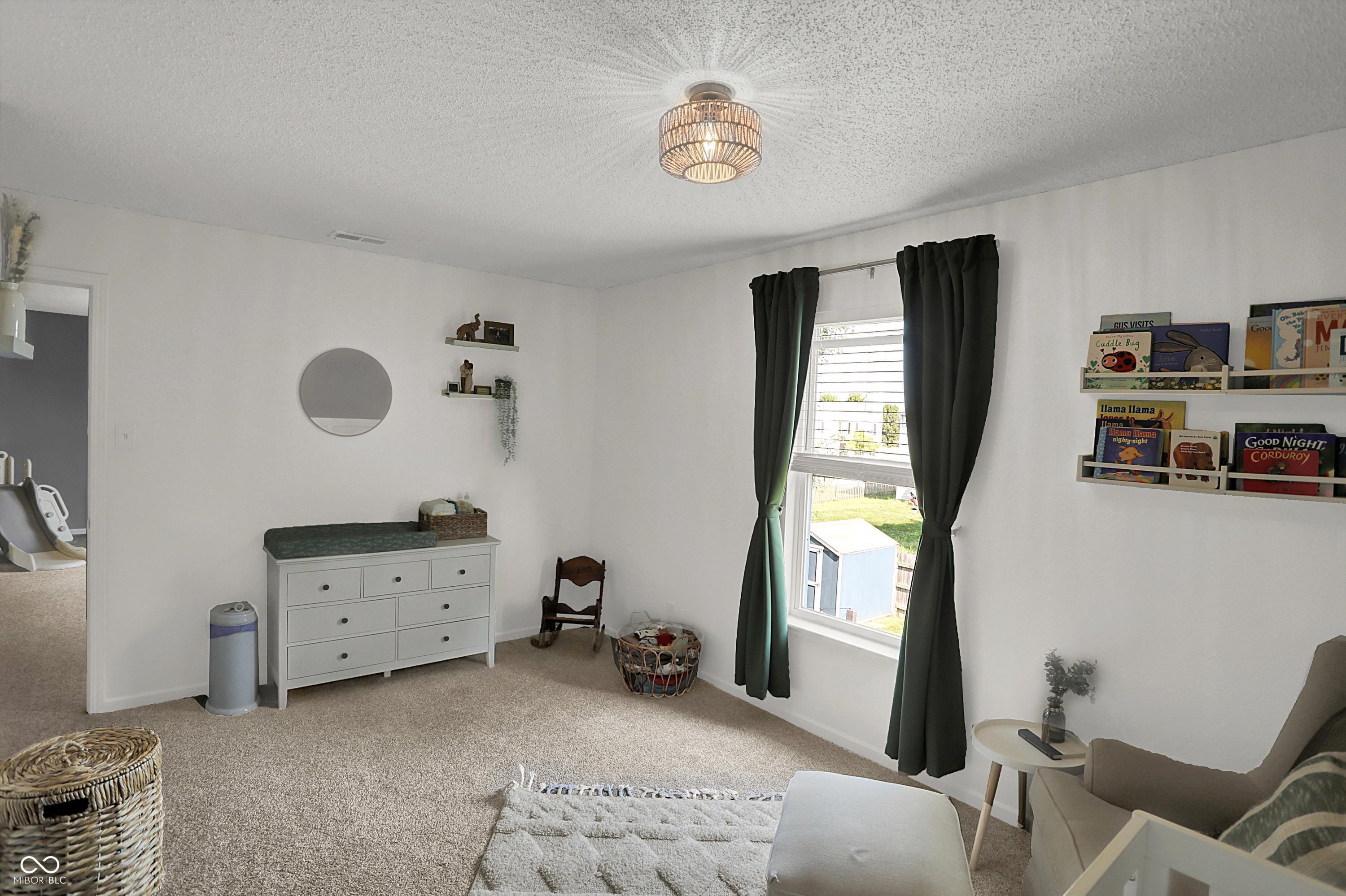 6854 W Philadelphia Drive