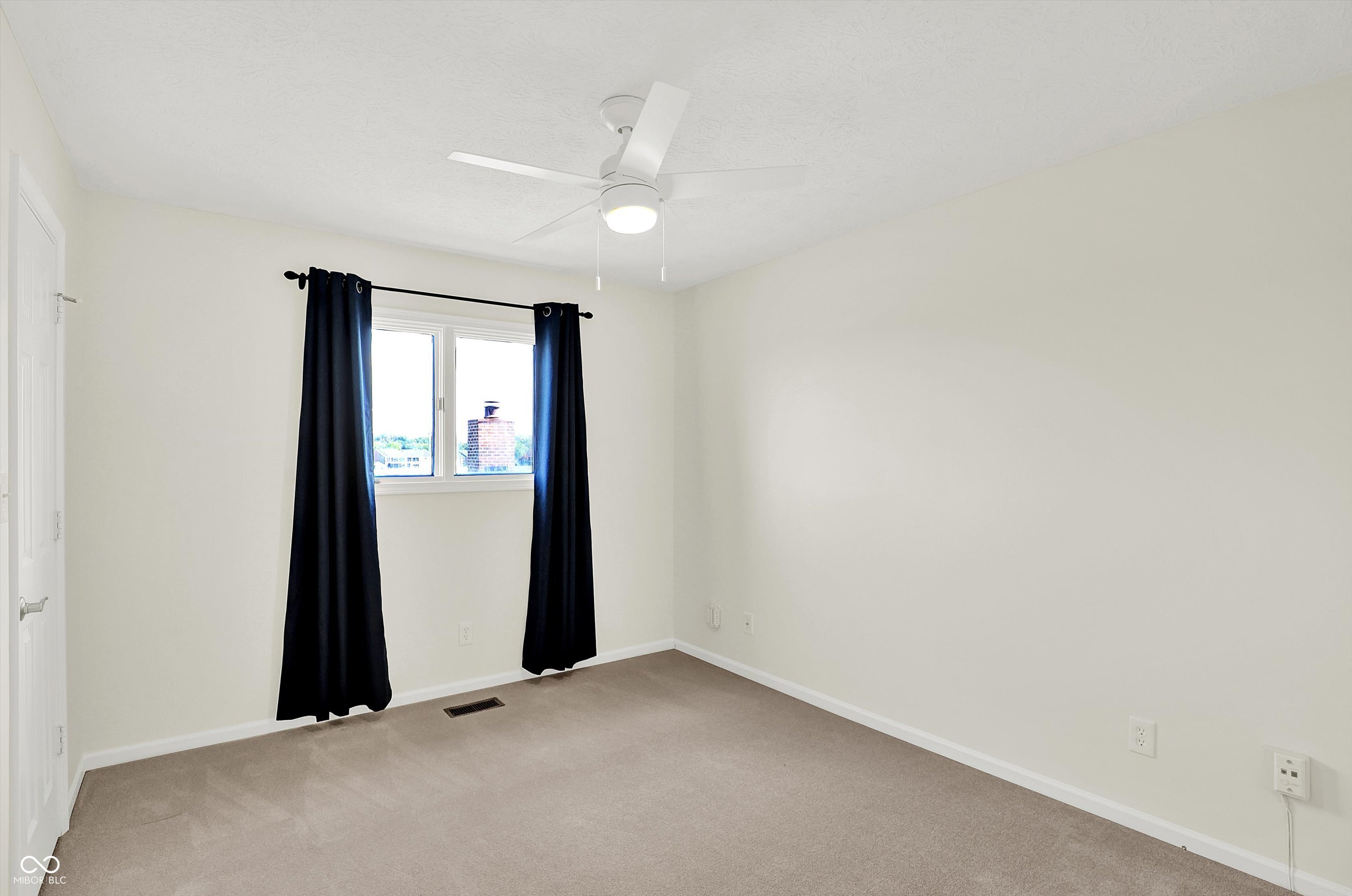 7669 River Road Unit: 28