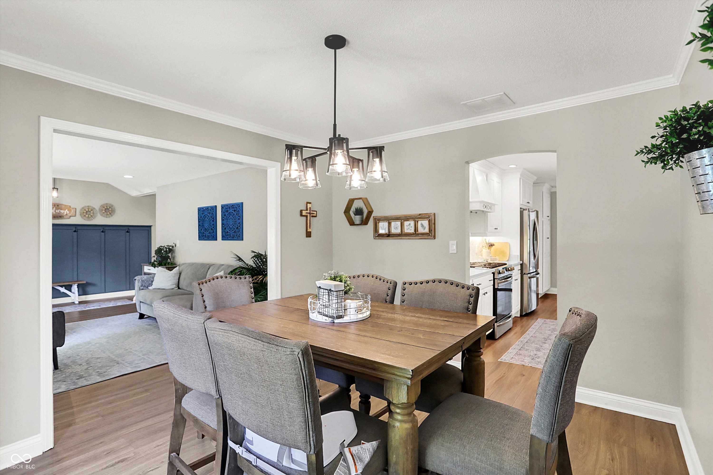 10913 Pleasantview Drive