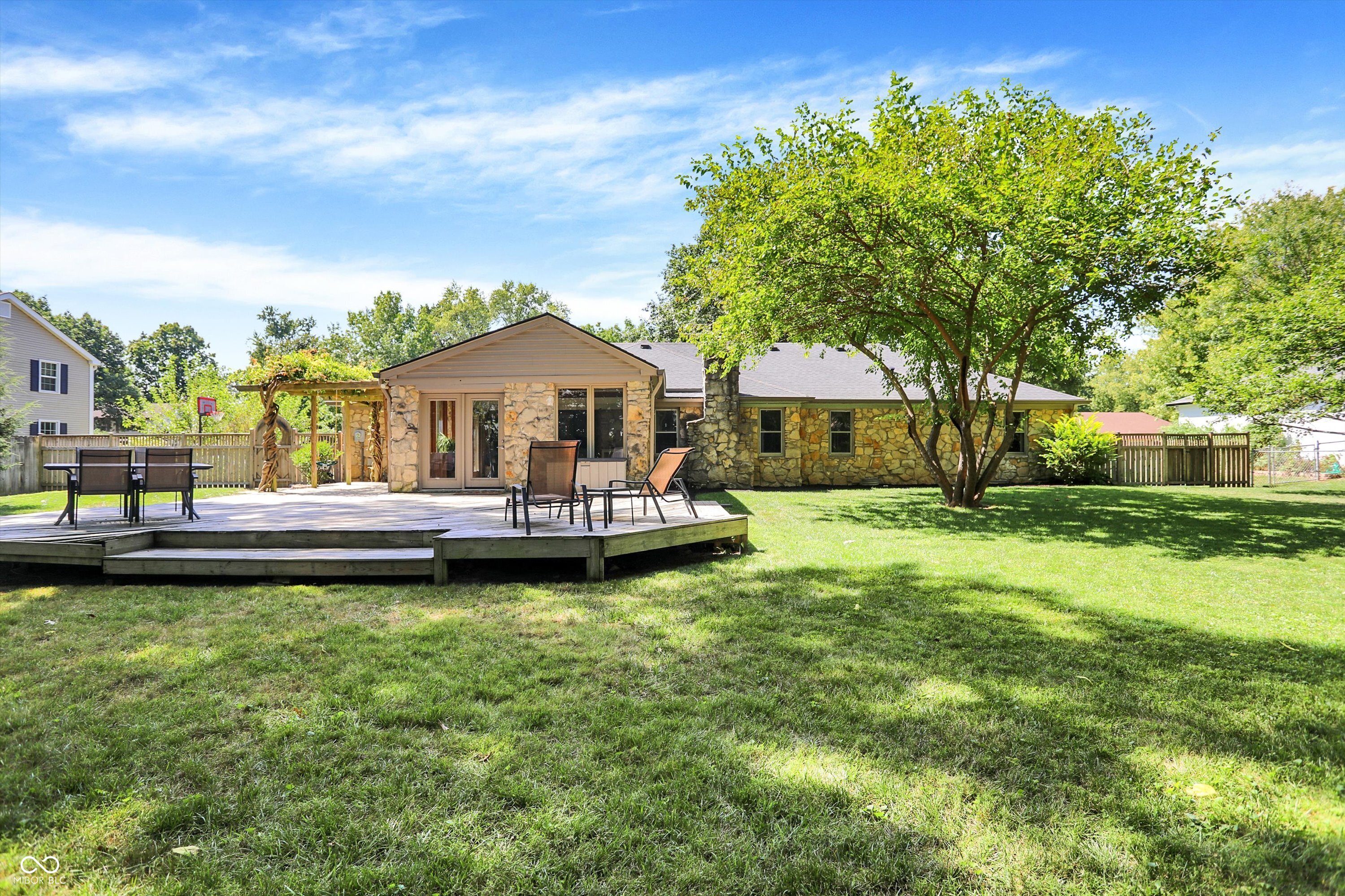 10913 Pleasantview Drive