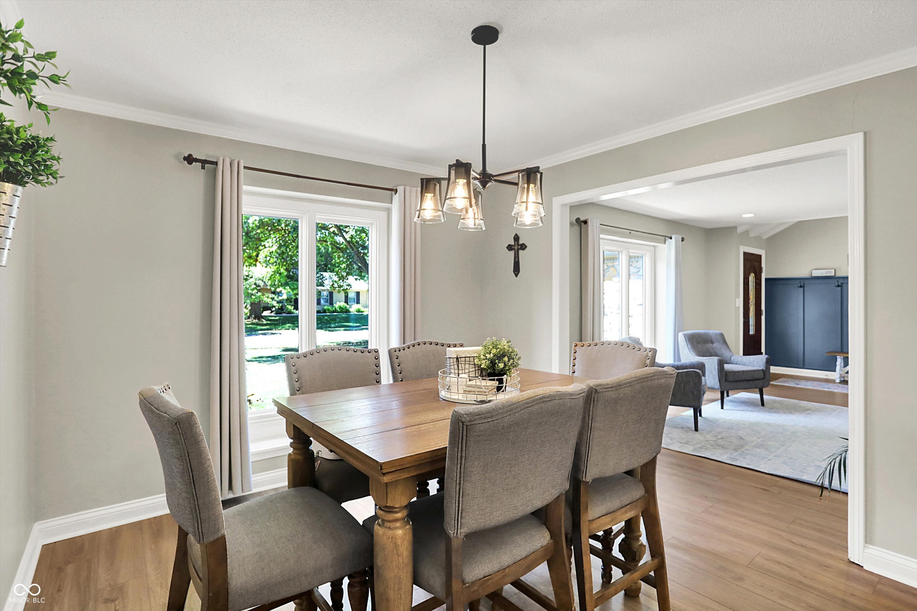 10913 Pleasantview Drive