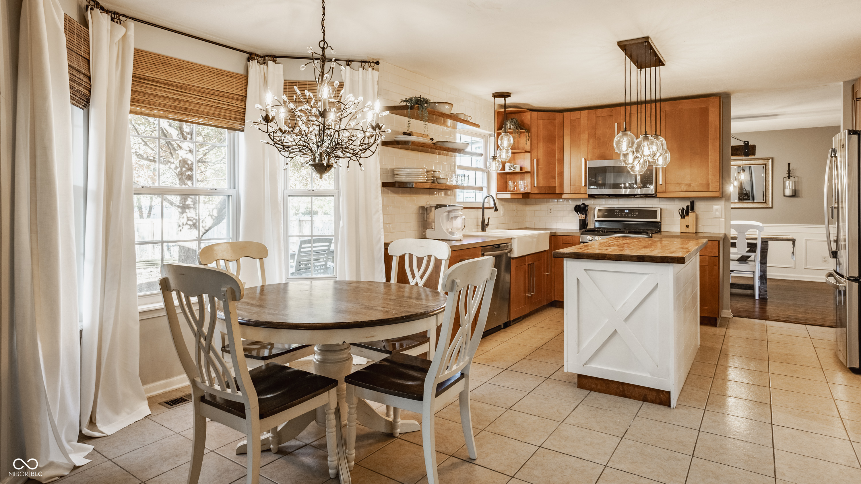 5325 Creekbend Drive