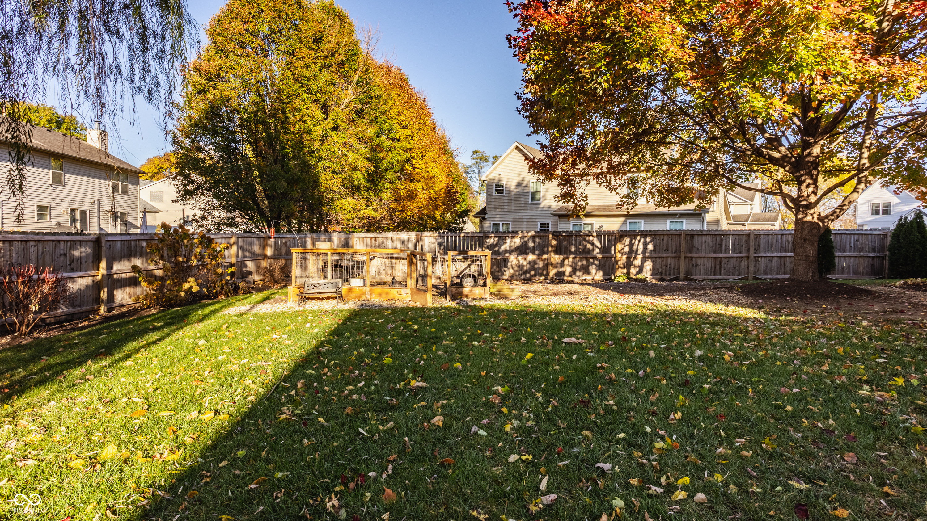 5325 Creekbend Drive