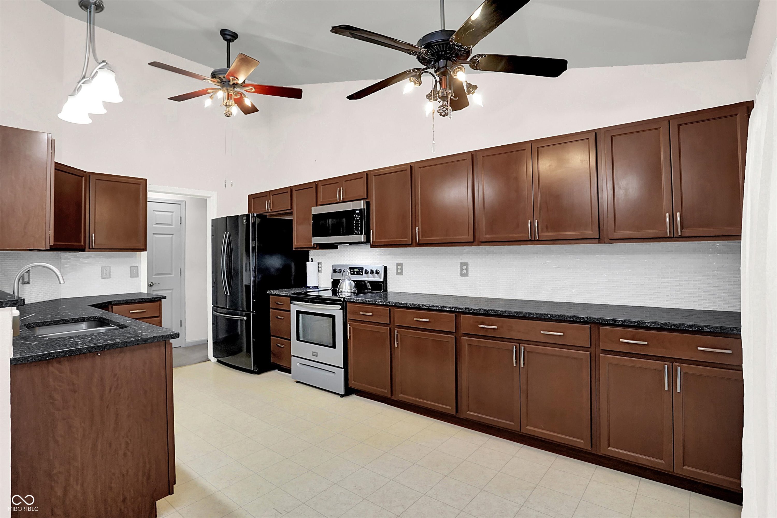 8841 Mallard Green Drive