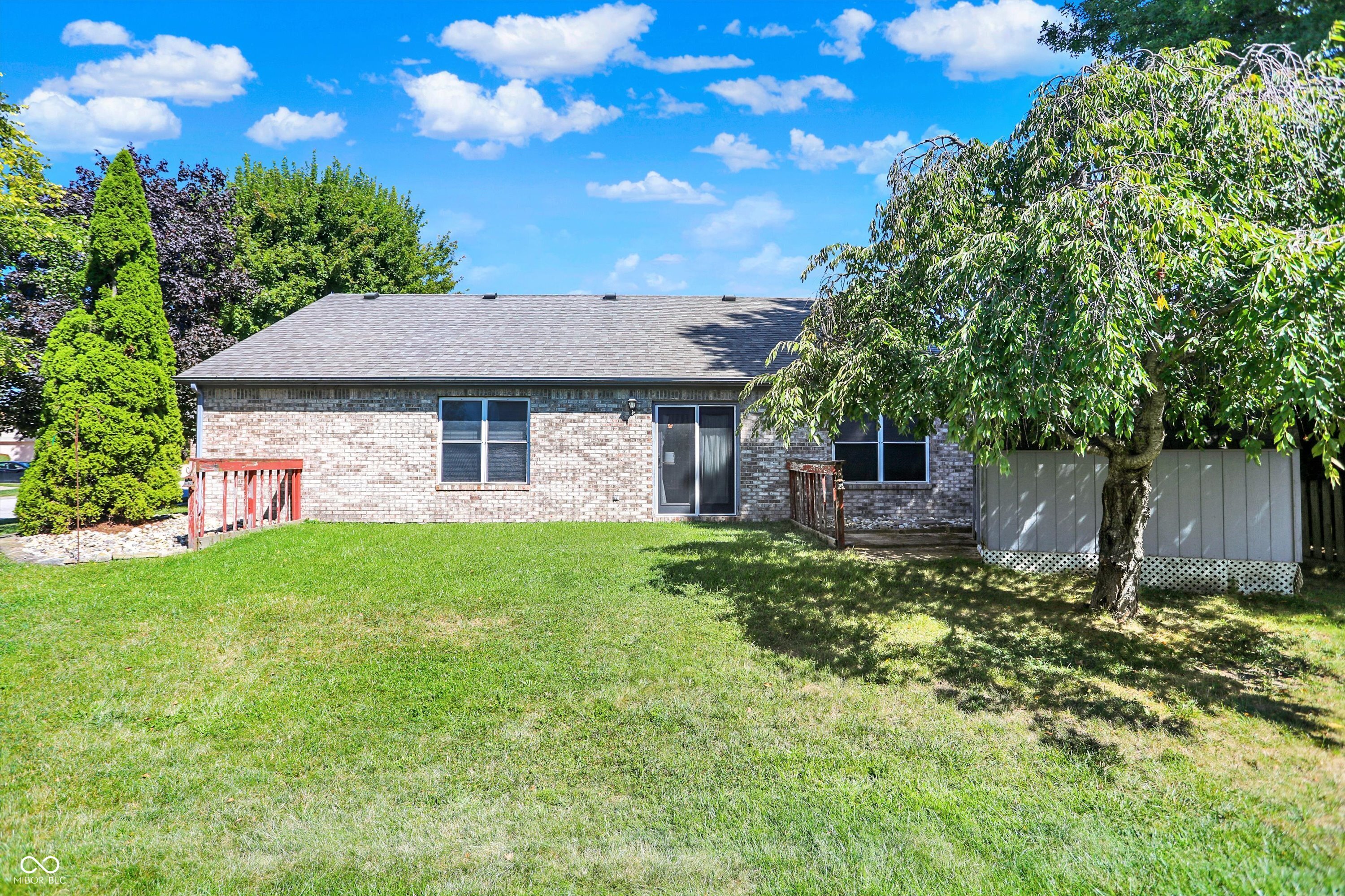 8841 Mallard Green Drive