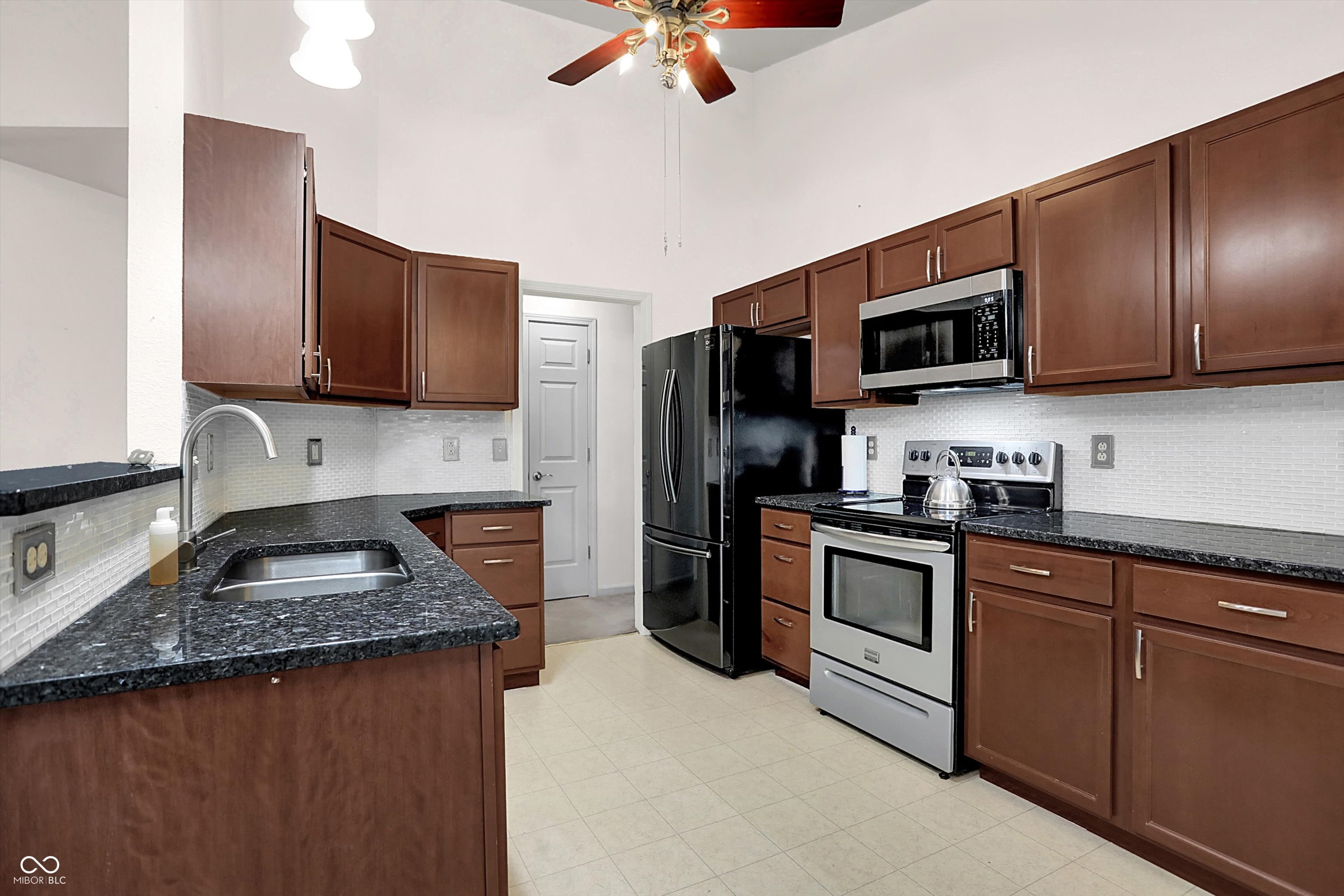 8841 Mallard Green Drive