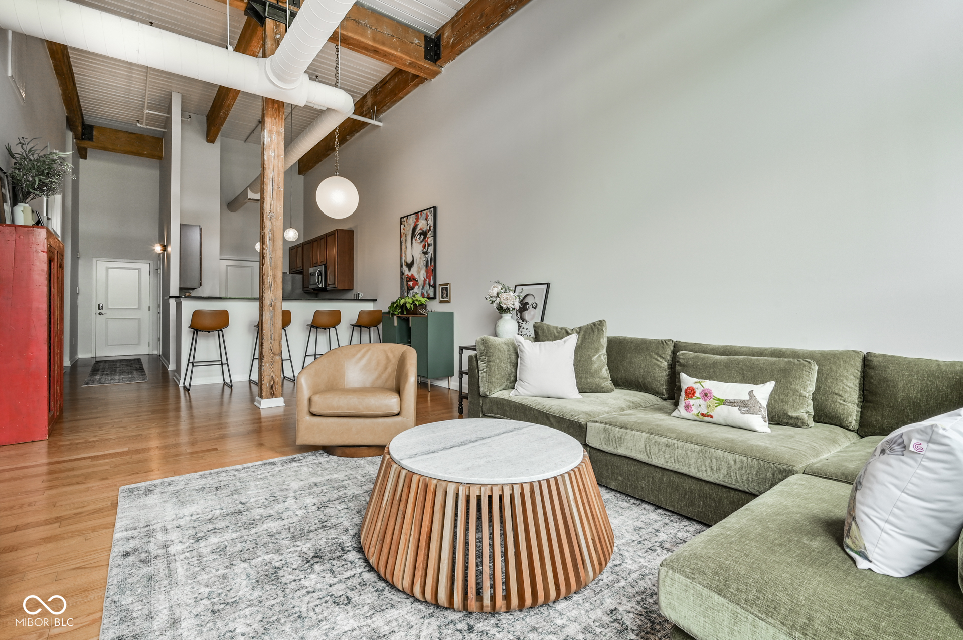 630 N College Avenue Unit: 403