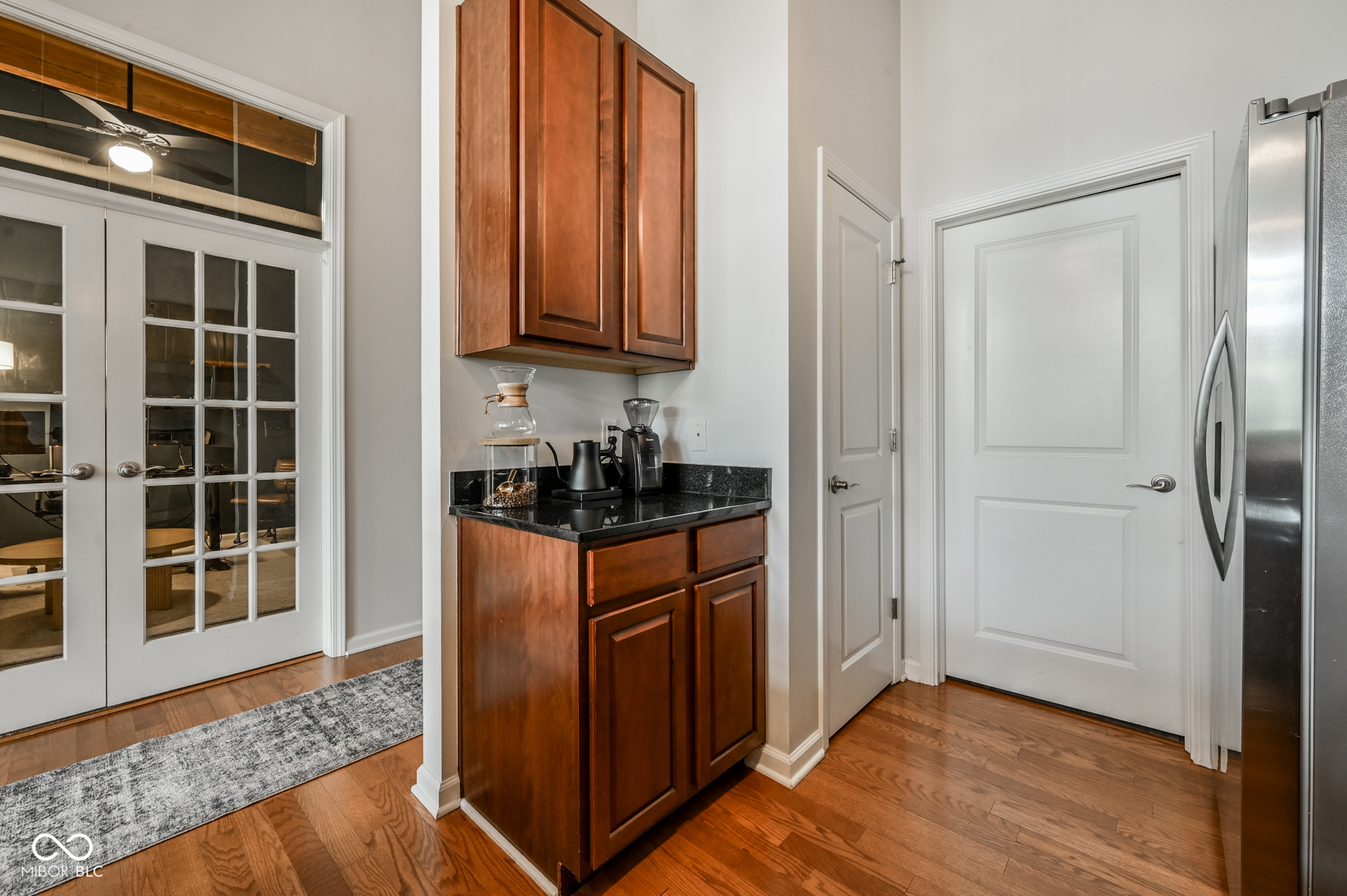 630 N College Avenue Unit: 403