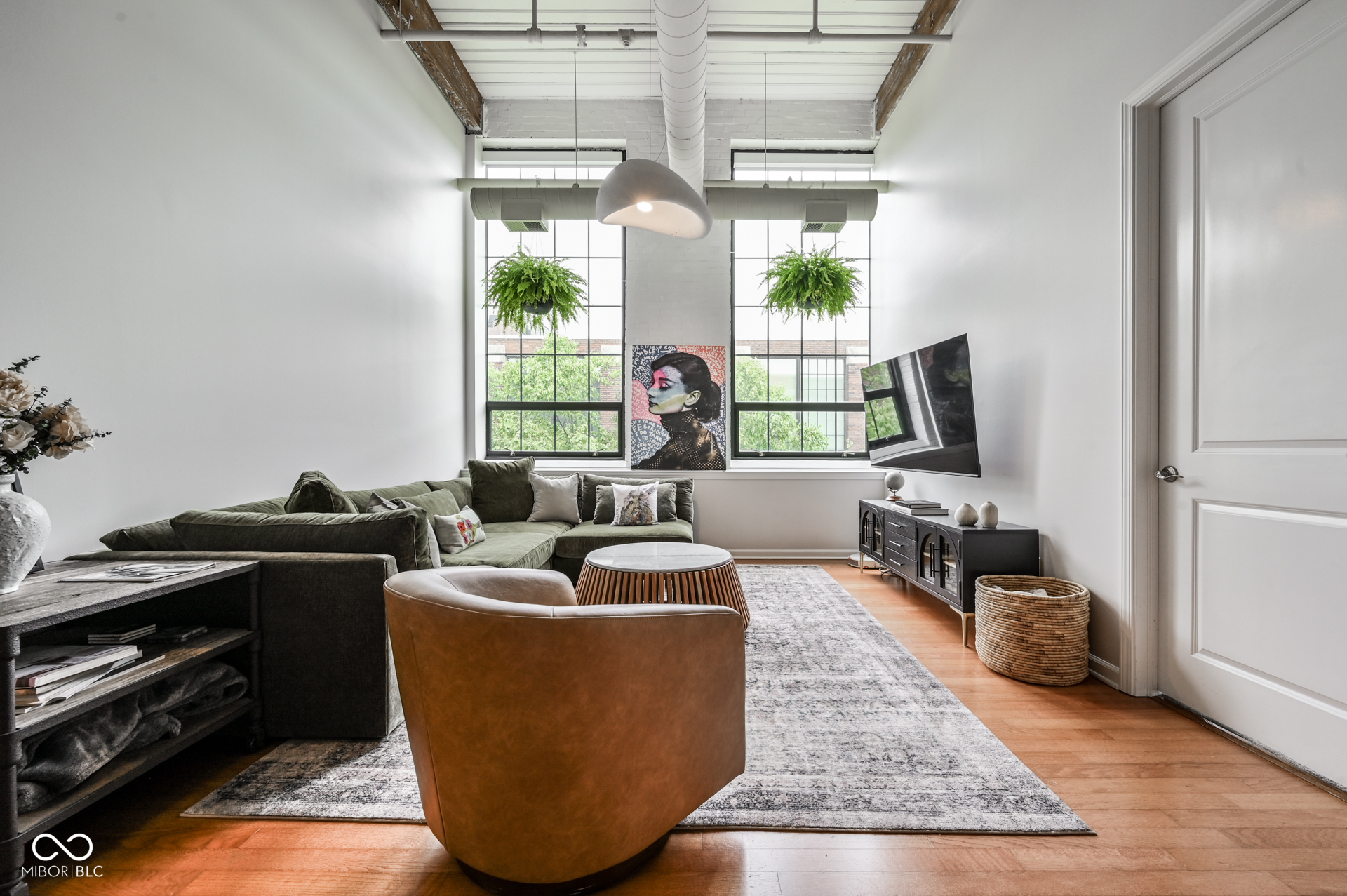 630 N College Avenue Unit: 403