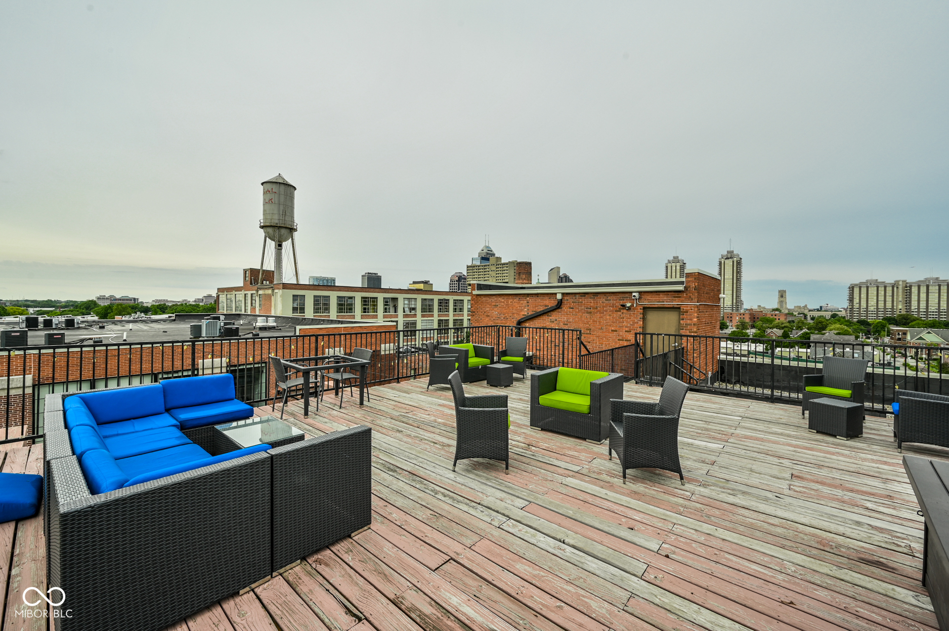 630 N College Avenue Unit: 403