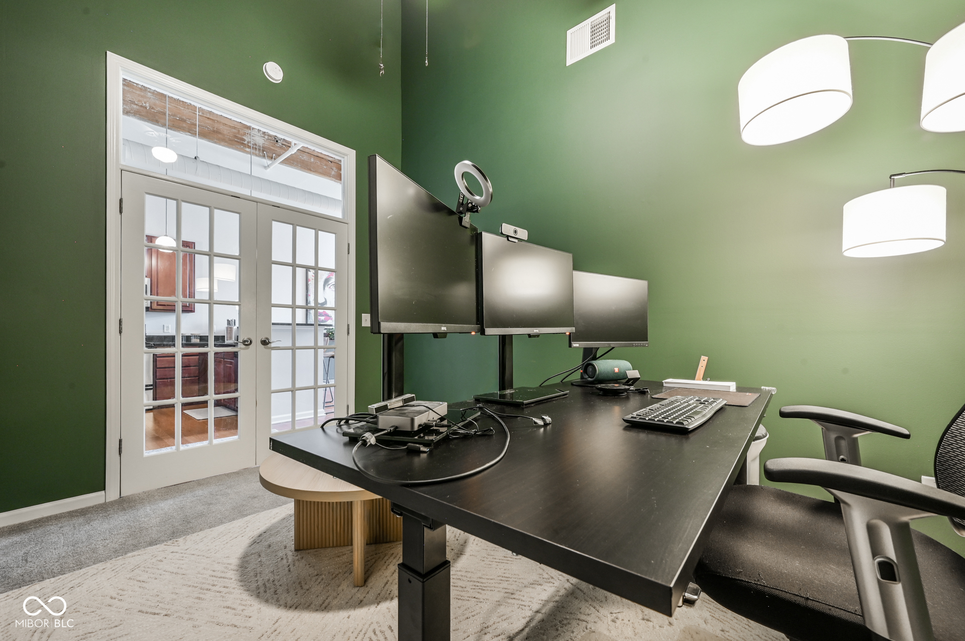 630 N College Avenue Unit: 403