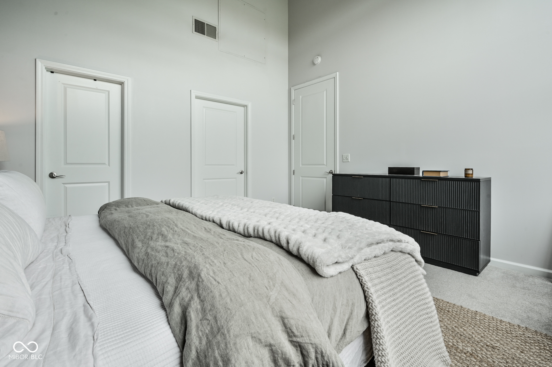 630 N College Avenue Unit: 403