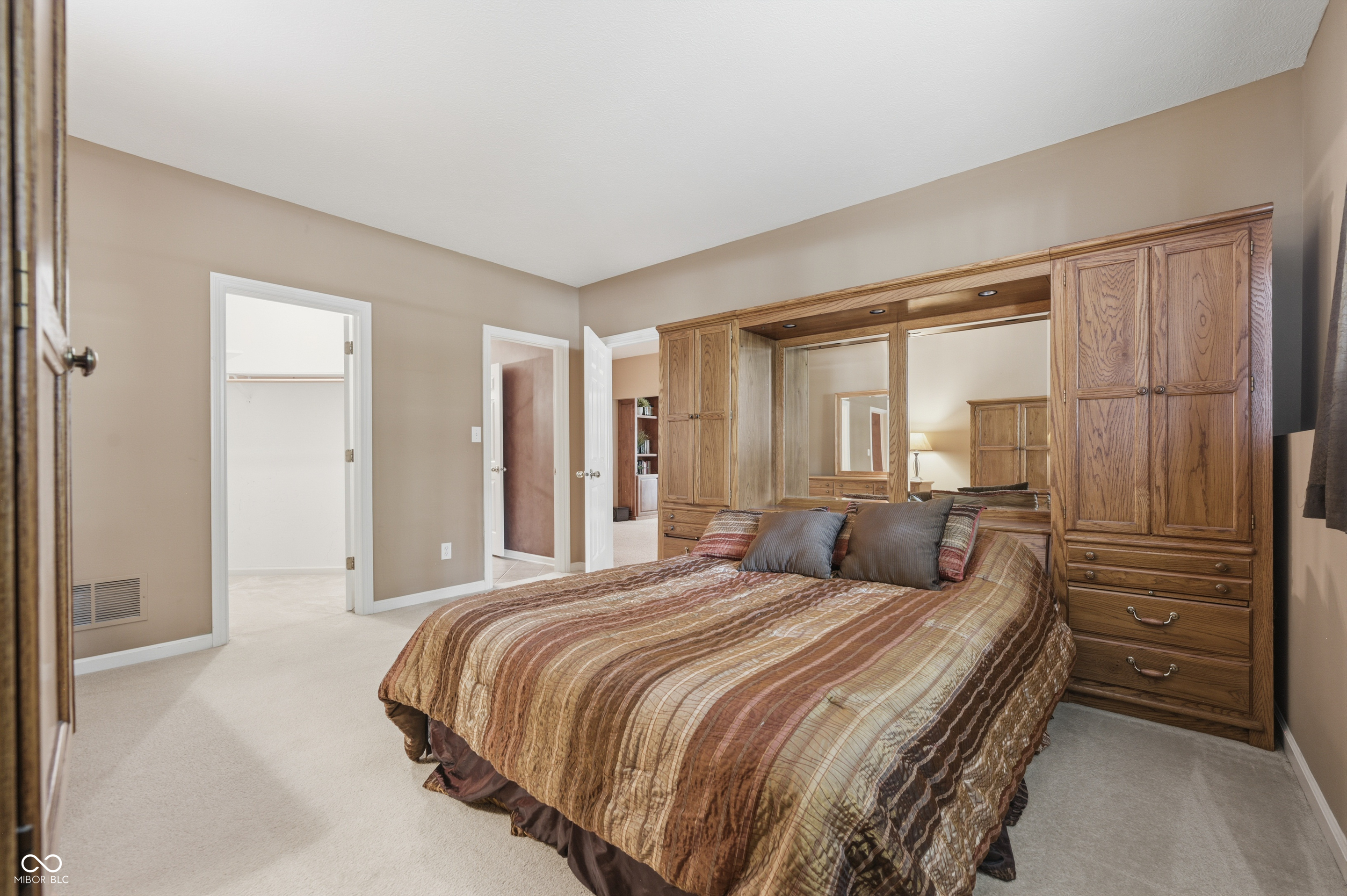8821 Bay Breeze Lane