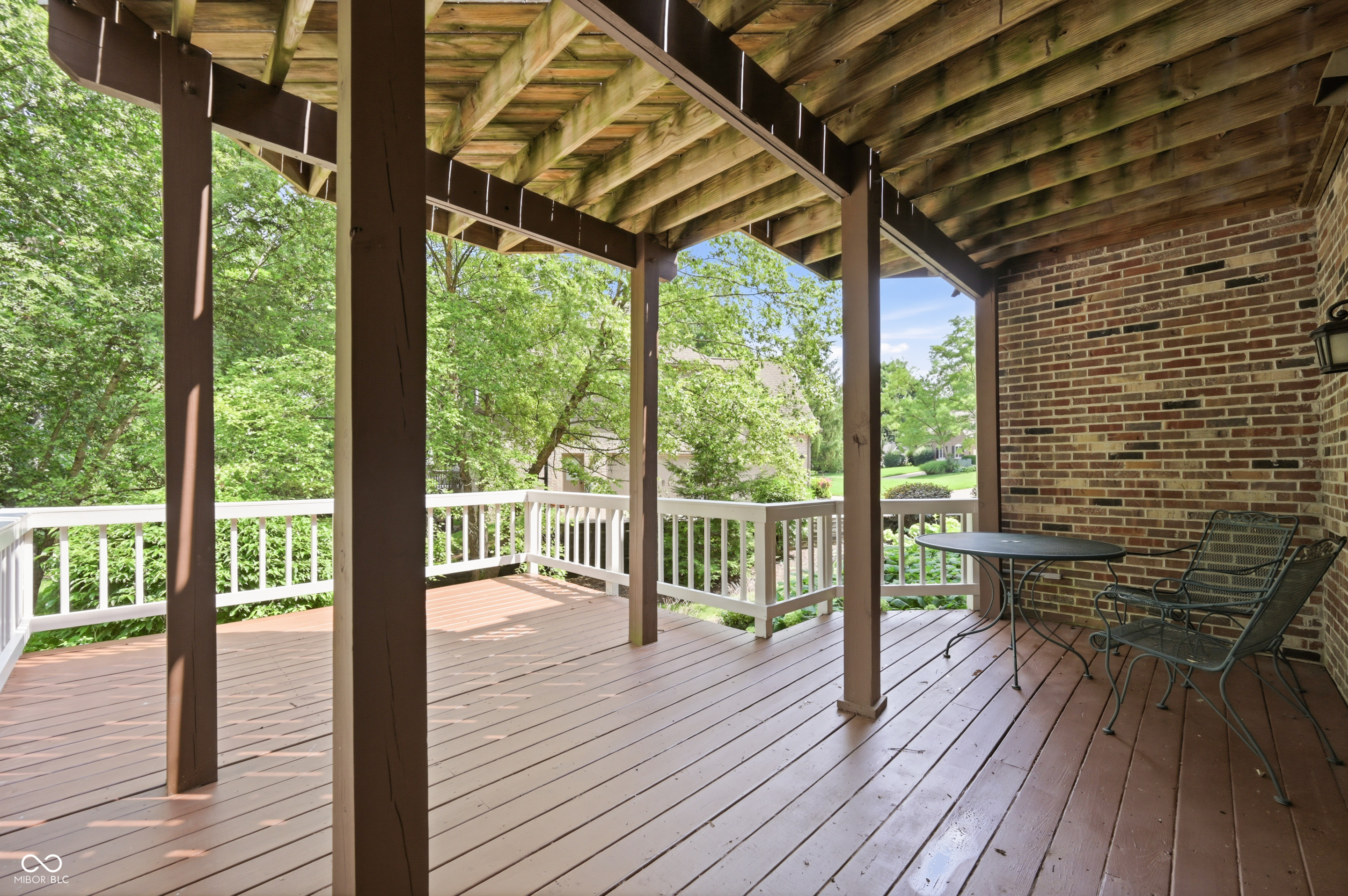 8821 Bay Breeze Lane