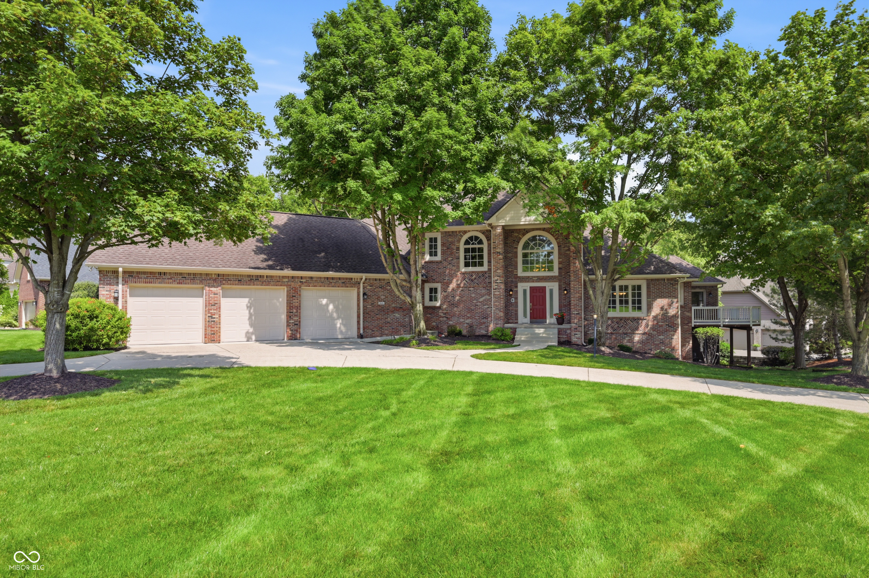 8821 Bay Breeze Lane