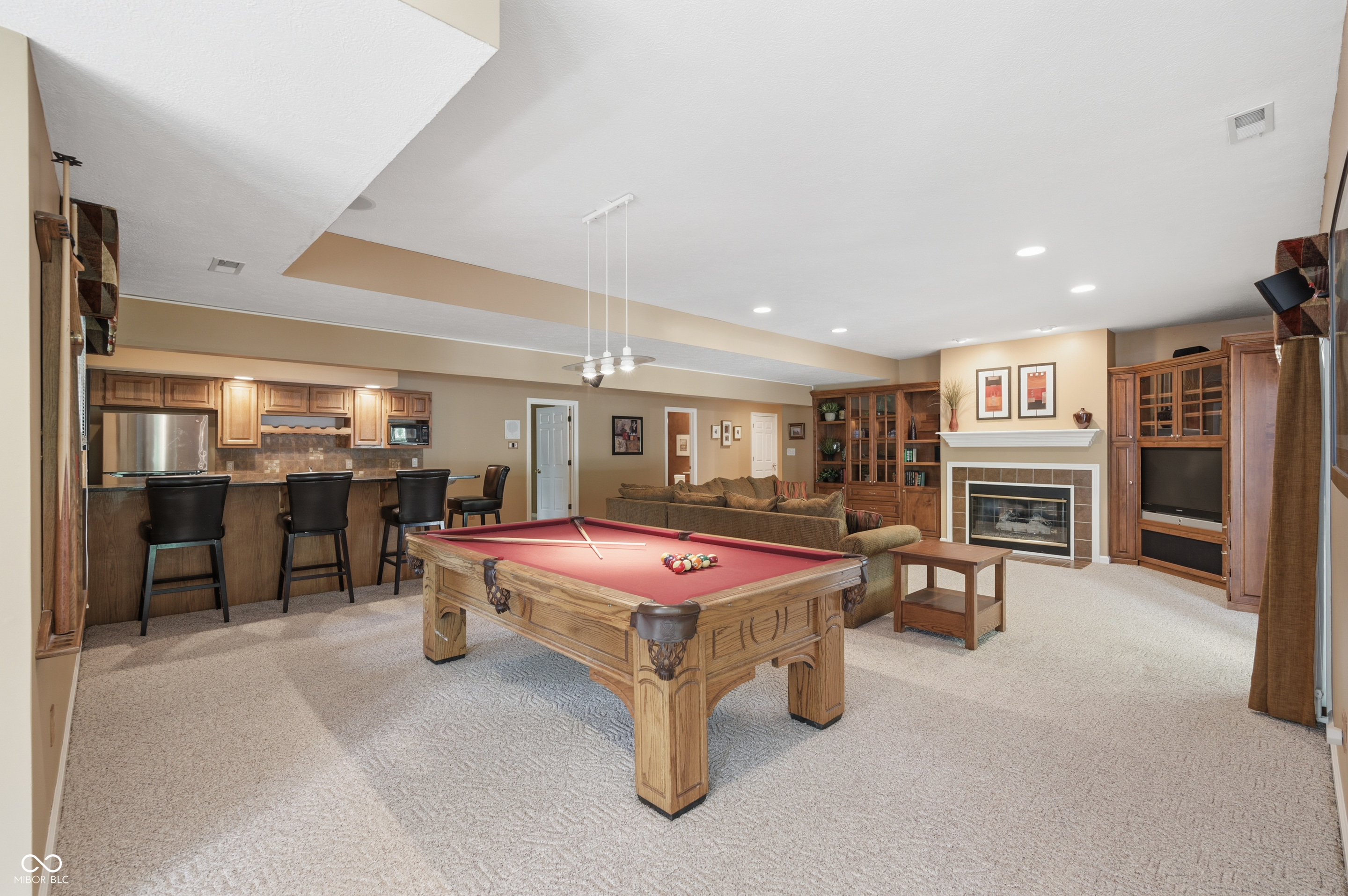 8821 Bay Breeze Lane