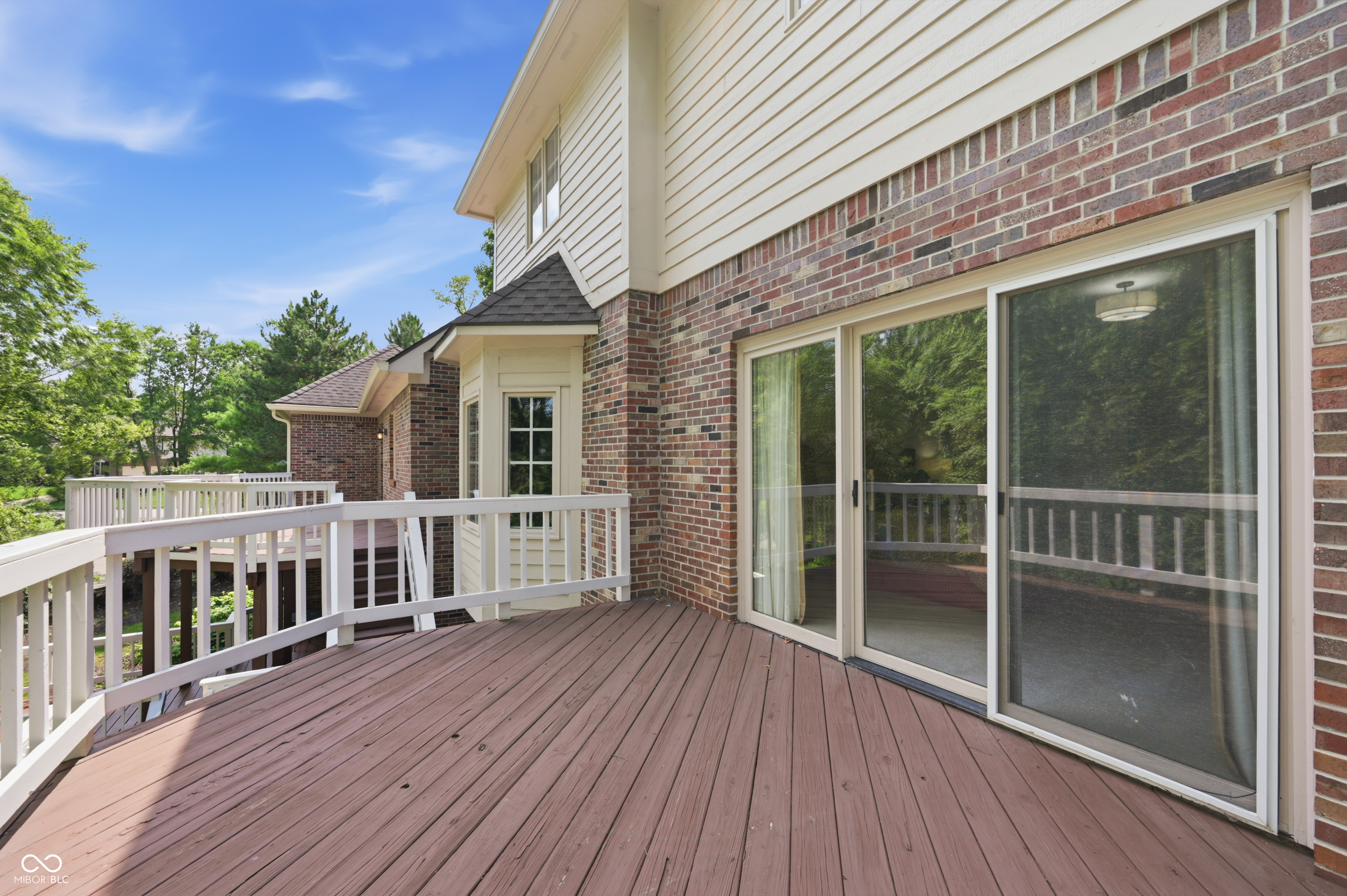 8821 Bay Breeze Lane