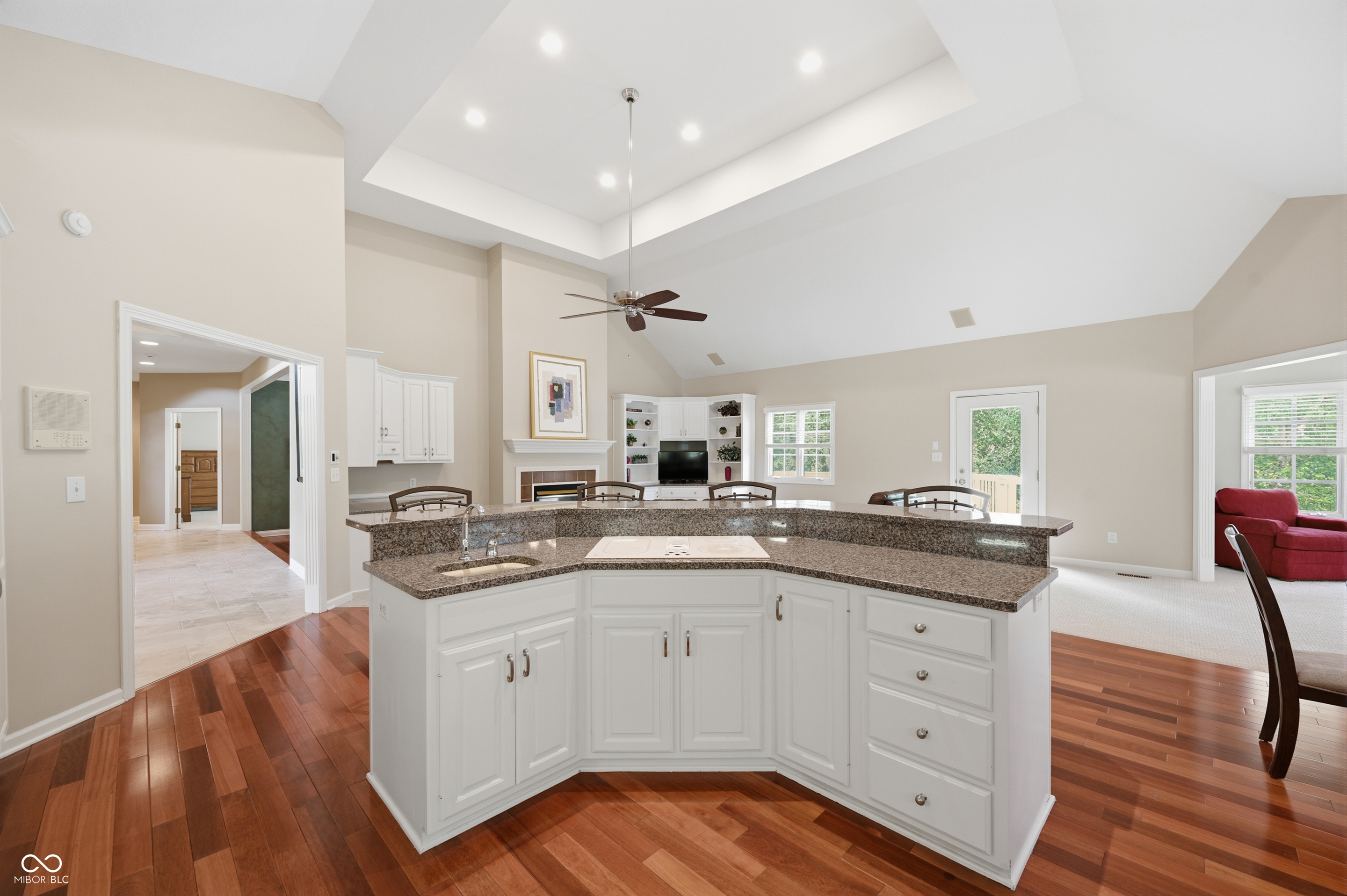 8821 Bay Breeze Lane