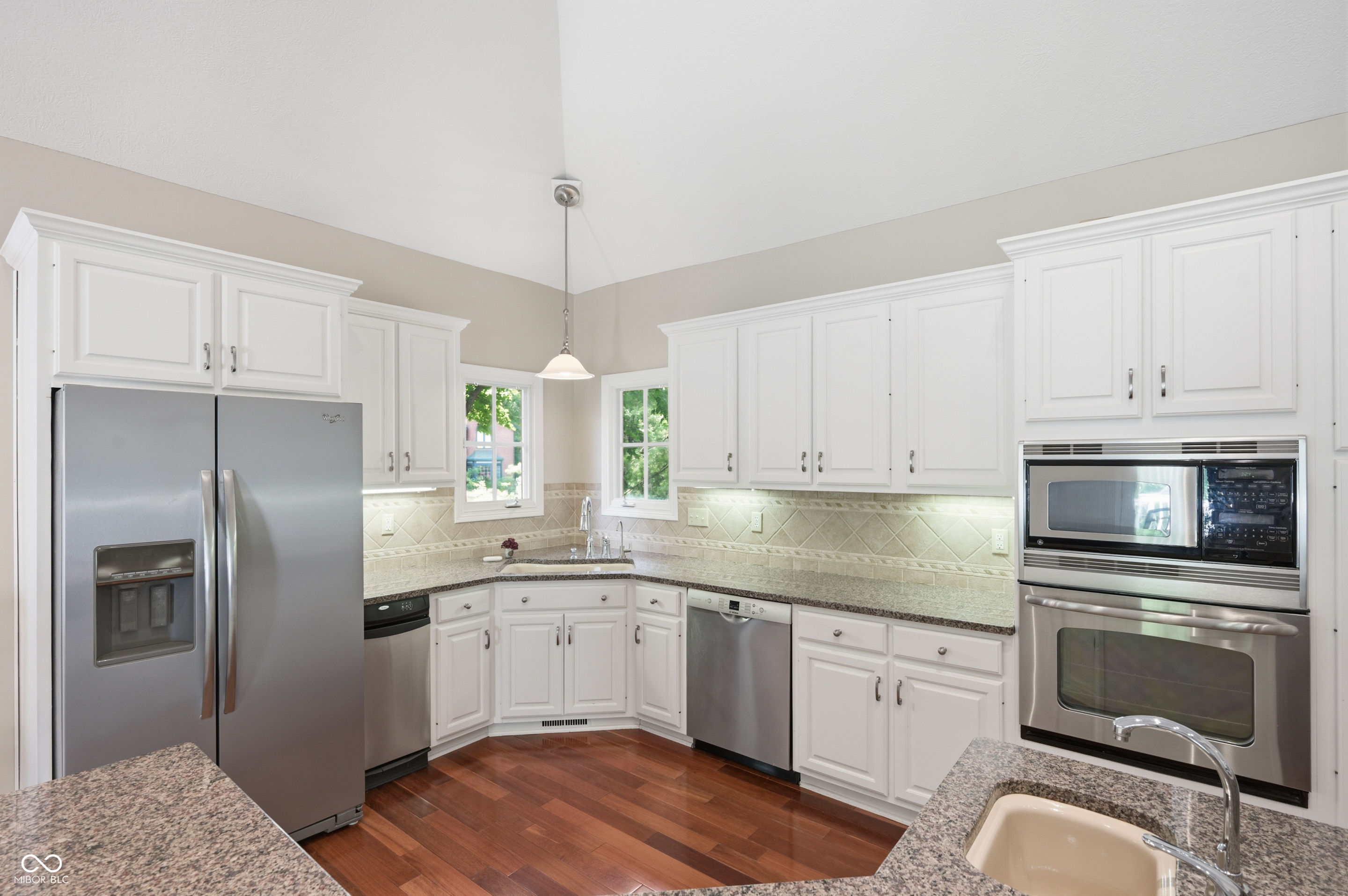 8821 Bay Breeze Lane