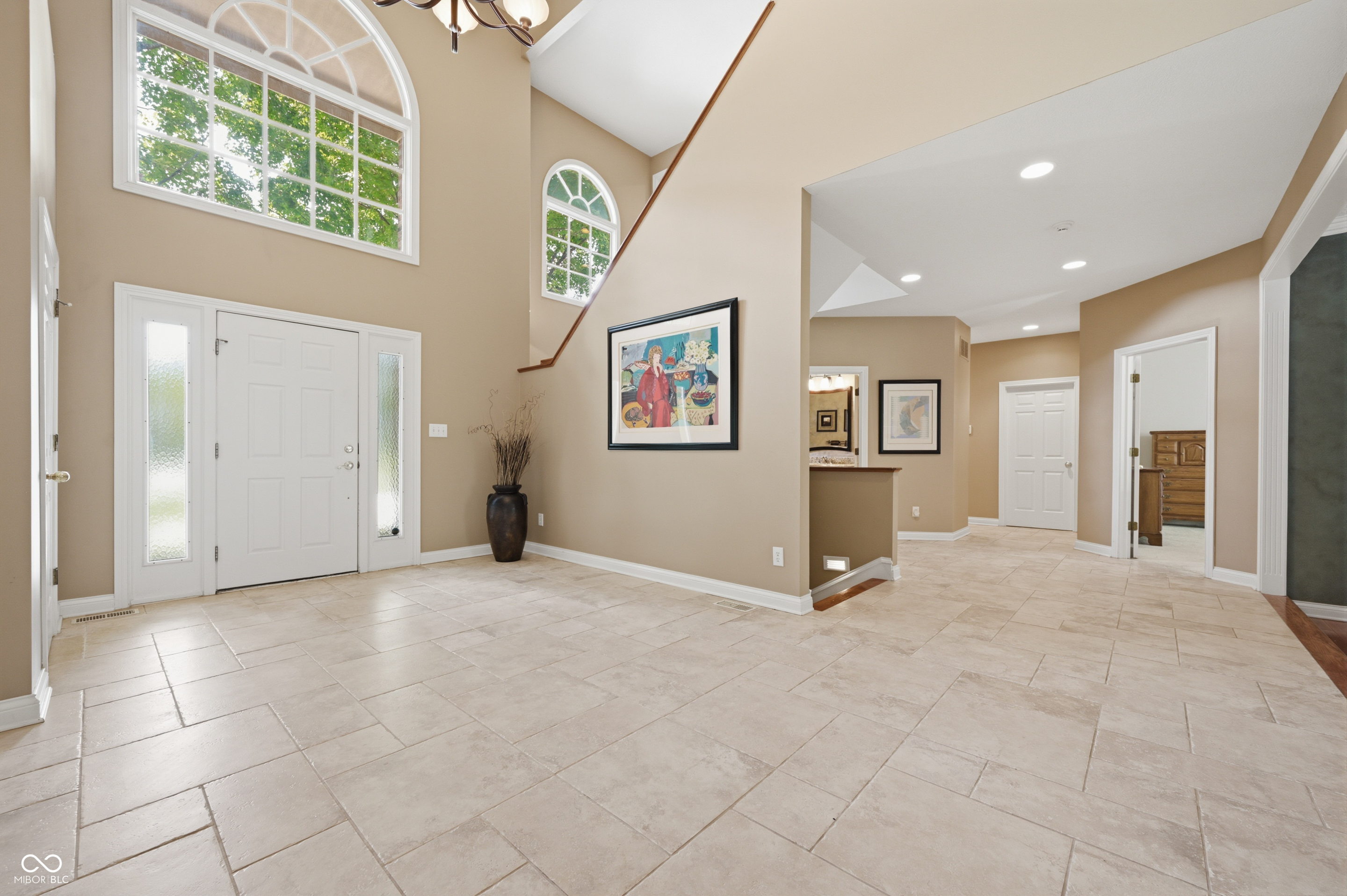 8821 Bay Breeze Lane