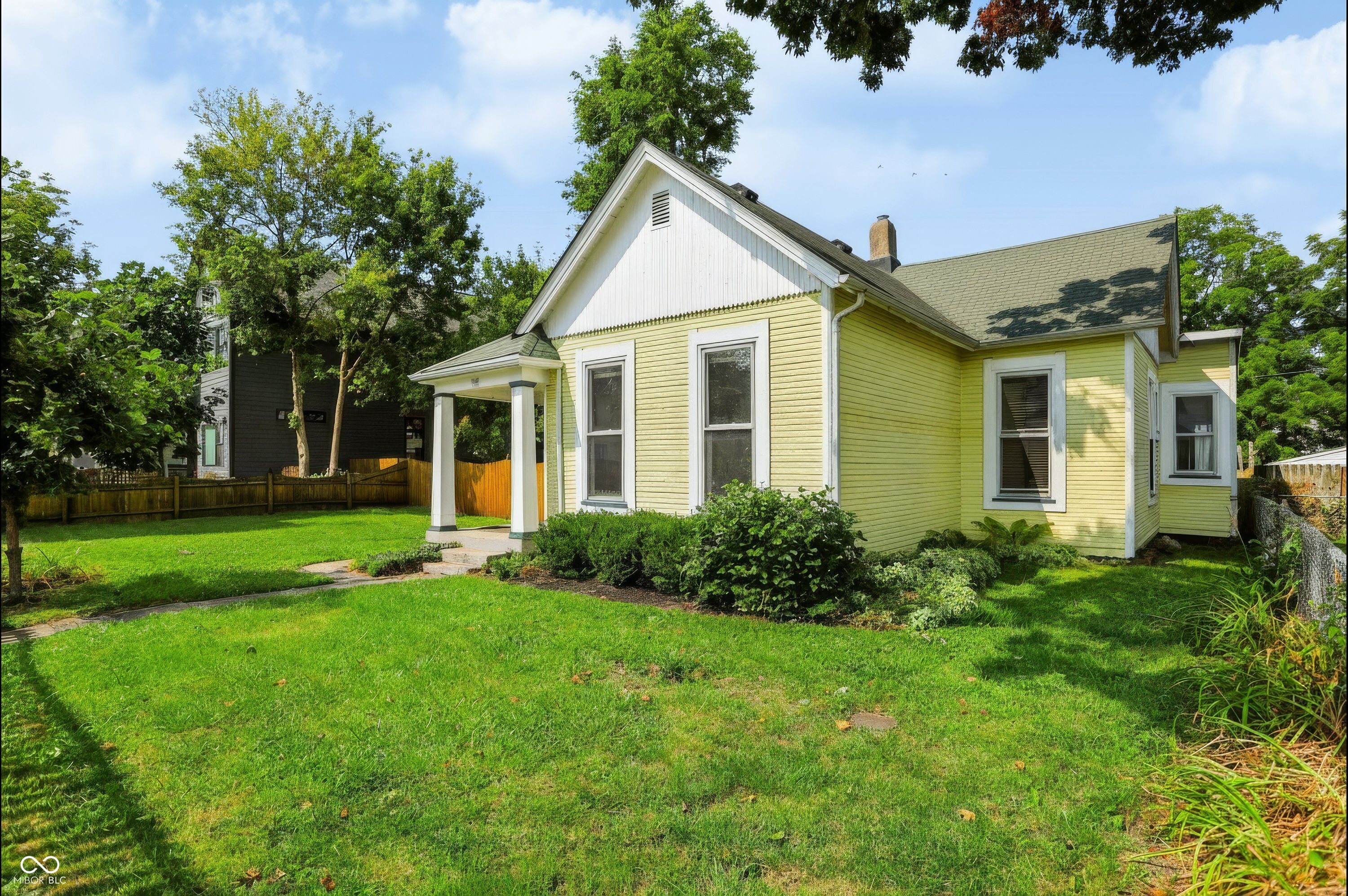 1118 Tecumseh Street