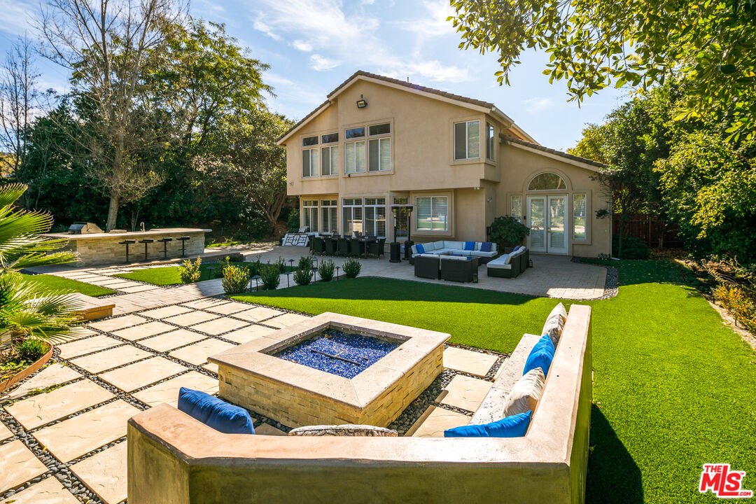 18419 Saint Moritz Dr