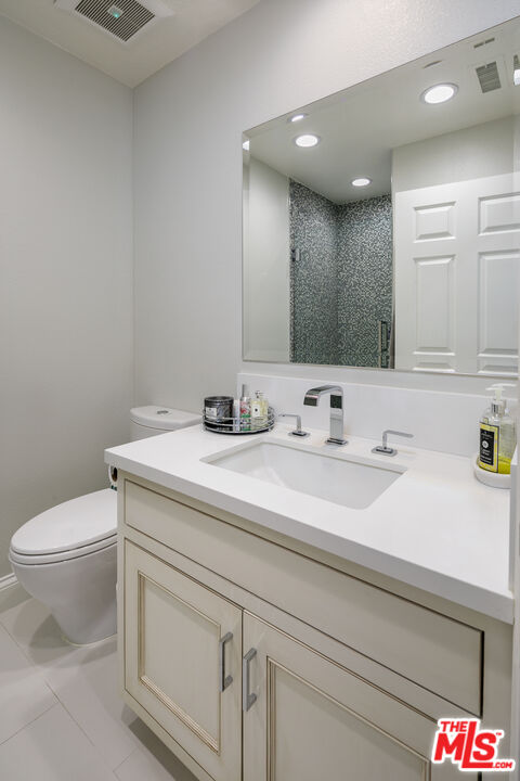 18419 Saint Moritz Dr