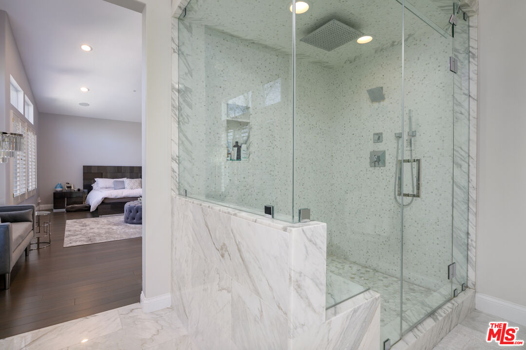 18419 Saint Moritz Dr