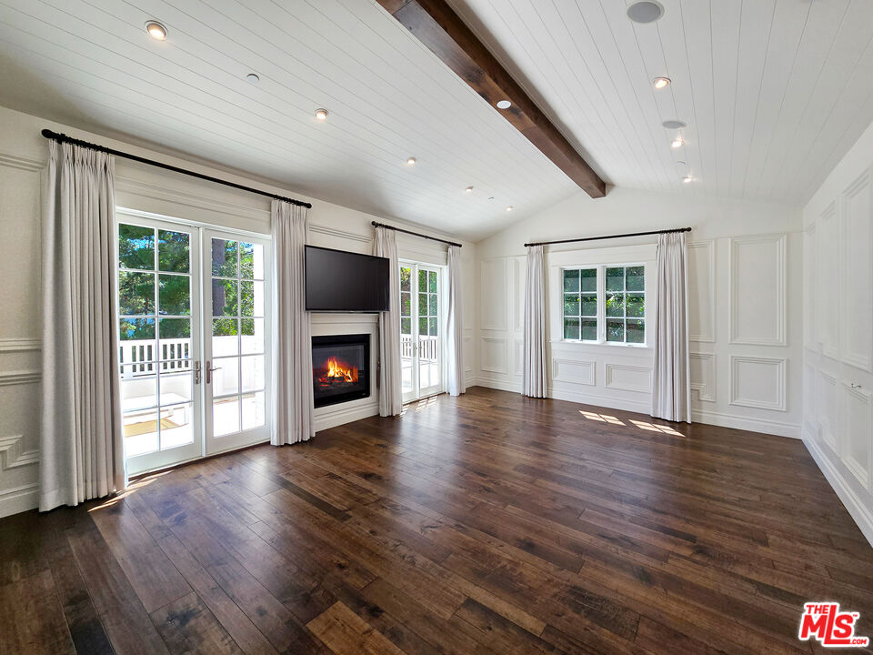 3815 Valley Meadow RD