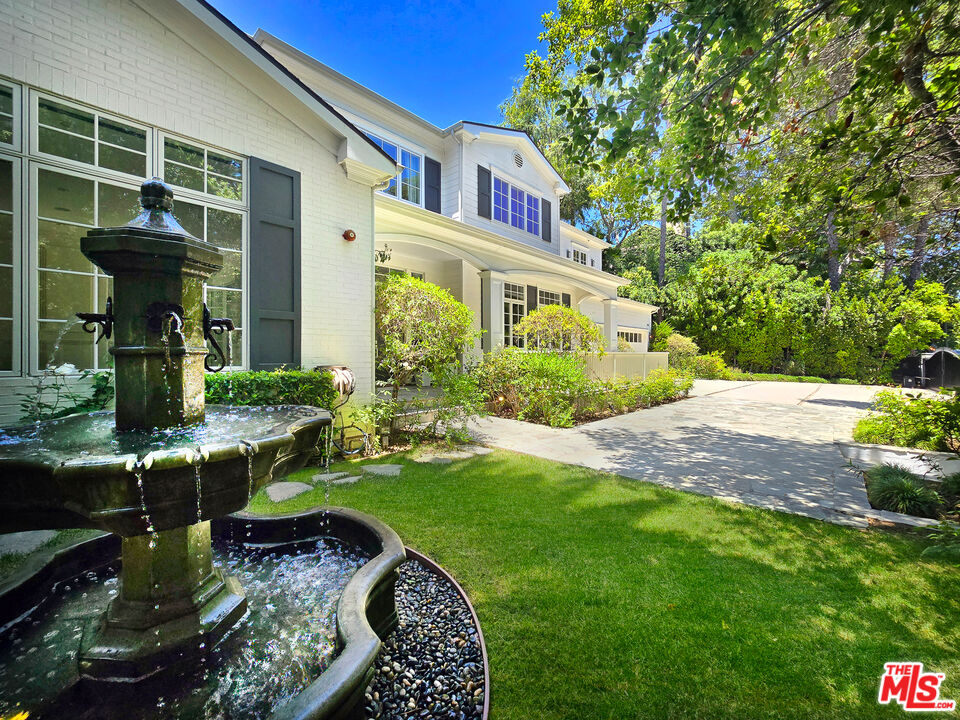 3815 Valley Meadow RD