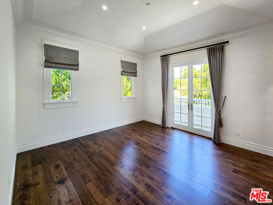 3815 Valley Meadow RD