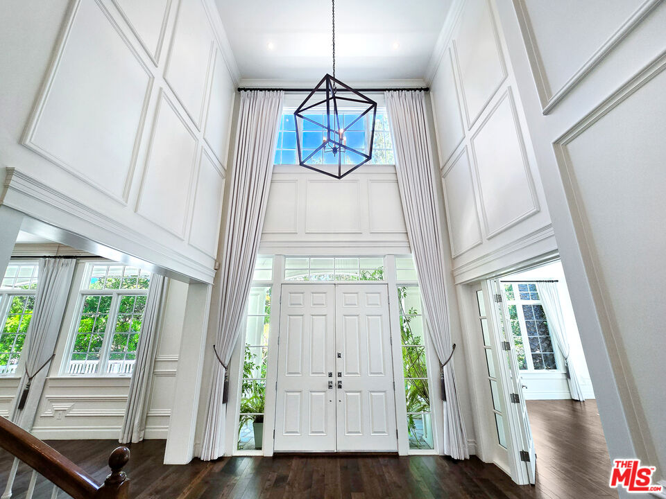 3815 Valley Meadow RD