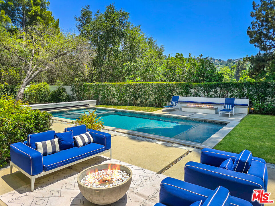 3815 Valley Meadow RD