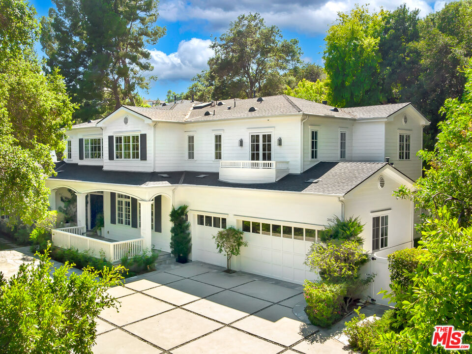 3815 Valley Meadow RD