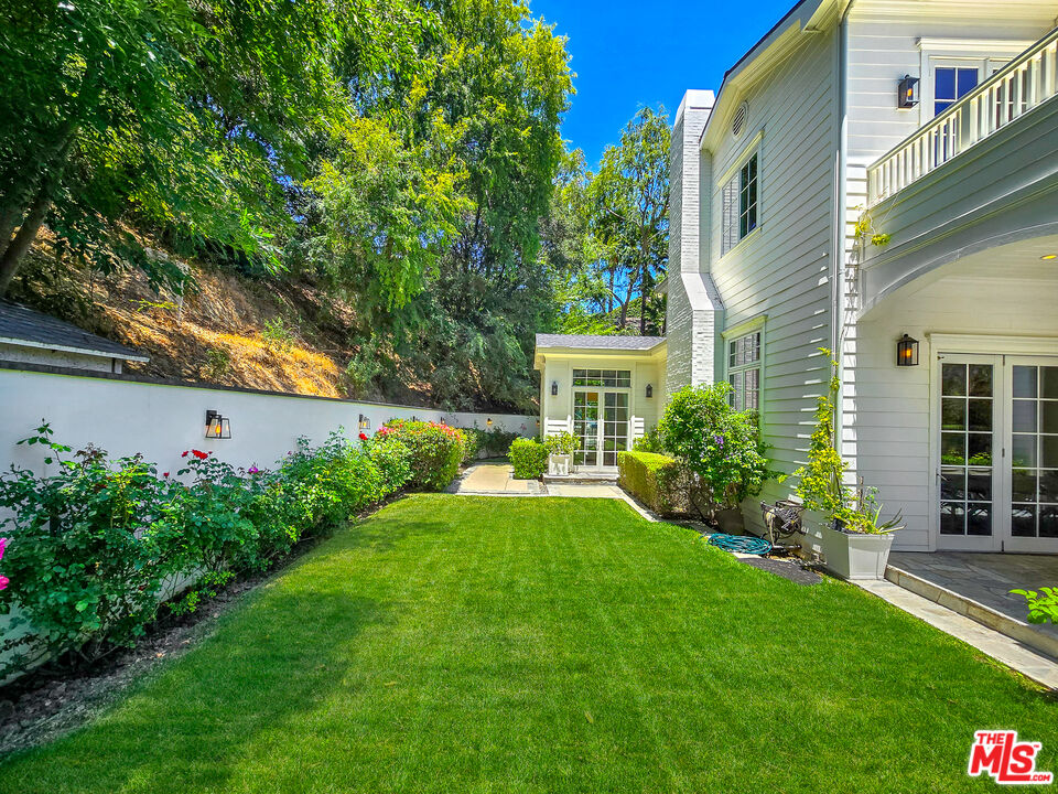 3815 Valley Meadow RD