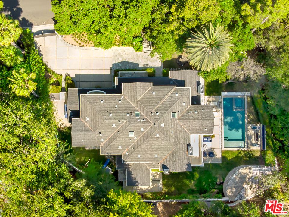 3815 Valley Meadow RD