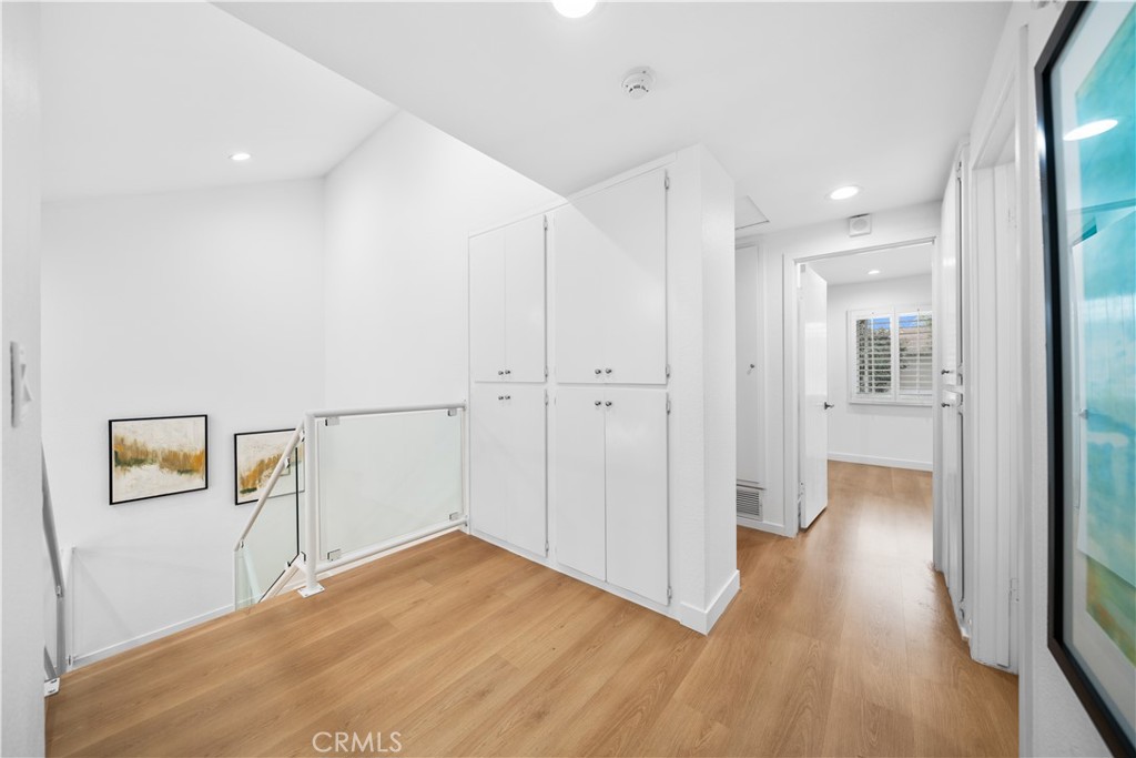 456 Vista Roma