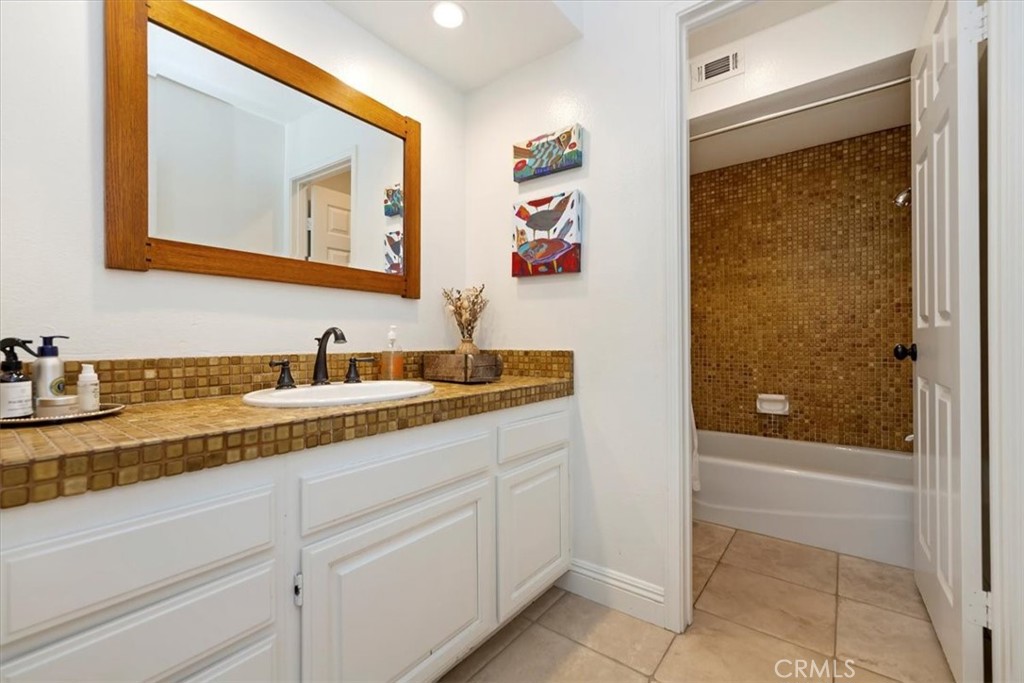 28212 San Marcos
