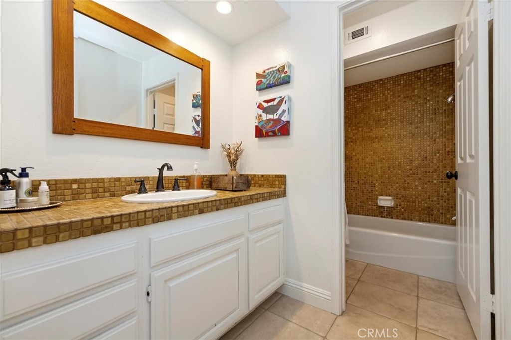 28212 San Marcos