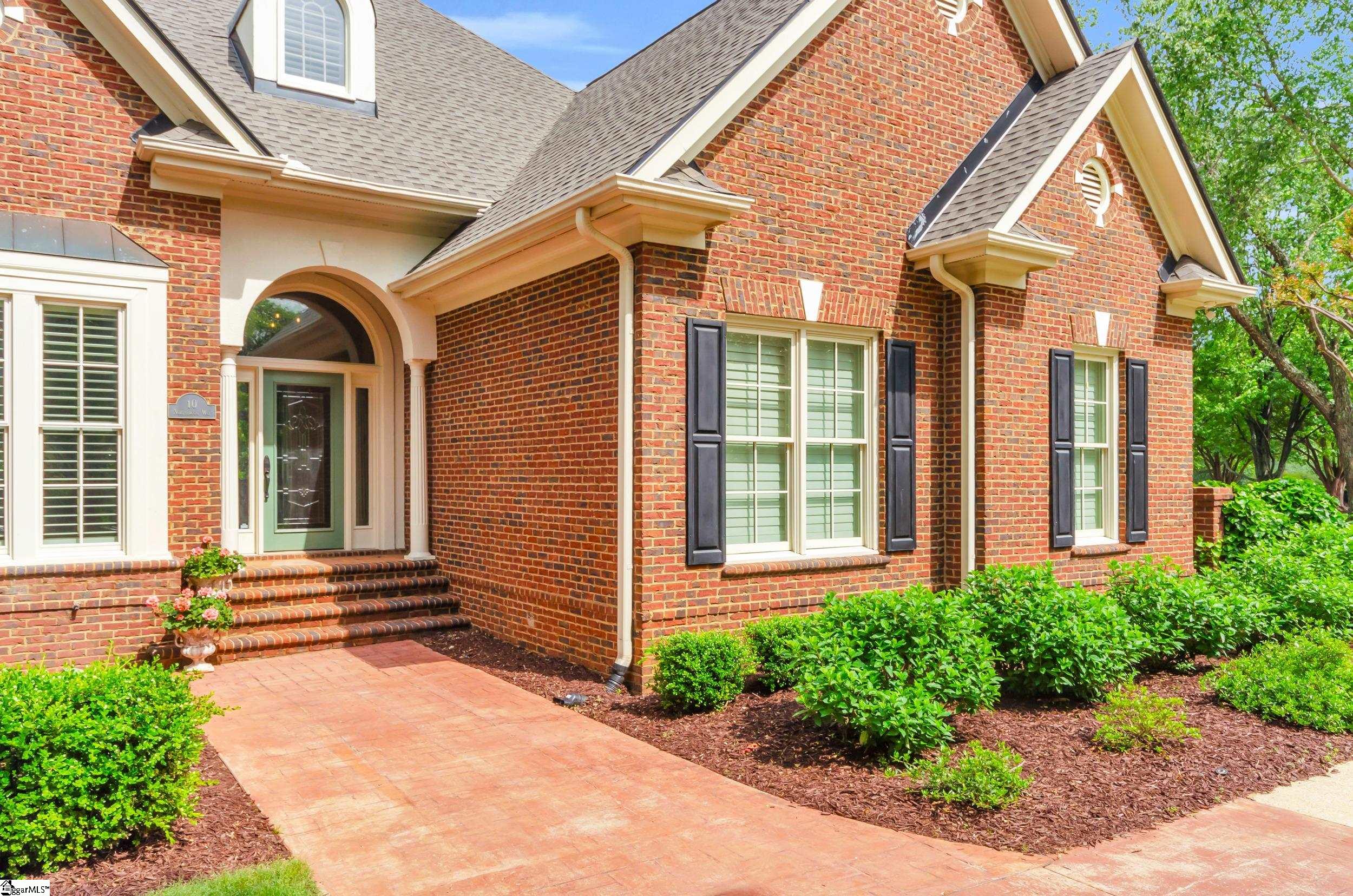 10 Northbrook Way