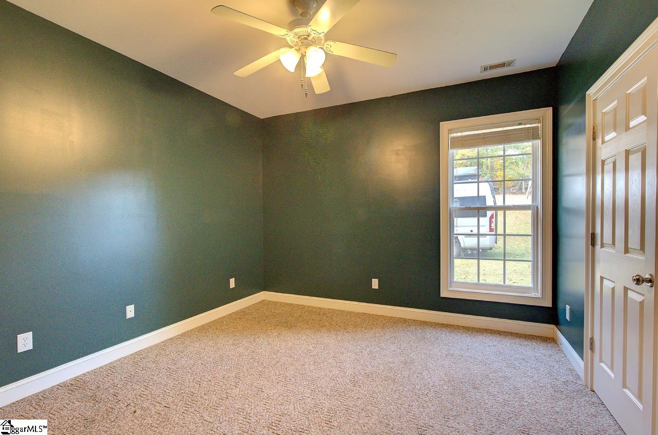 229 E Thistle Lane