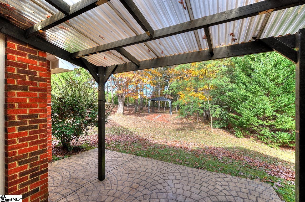 229 E Thistle Lane