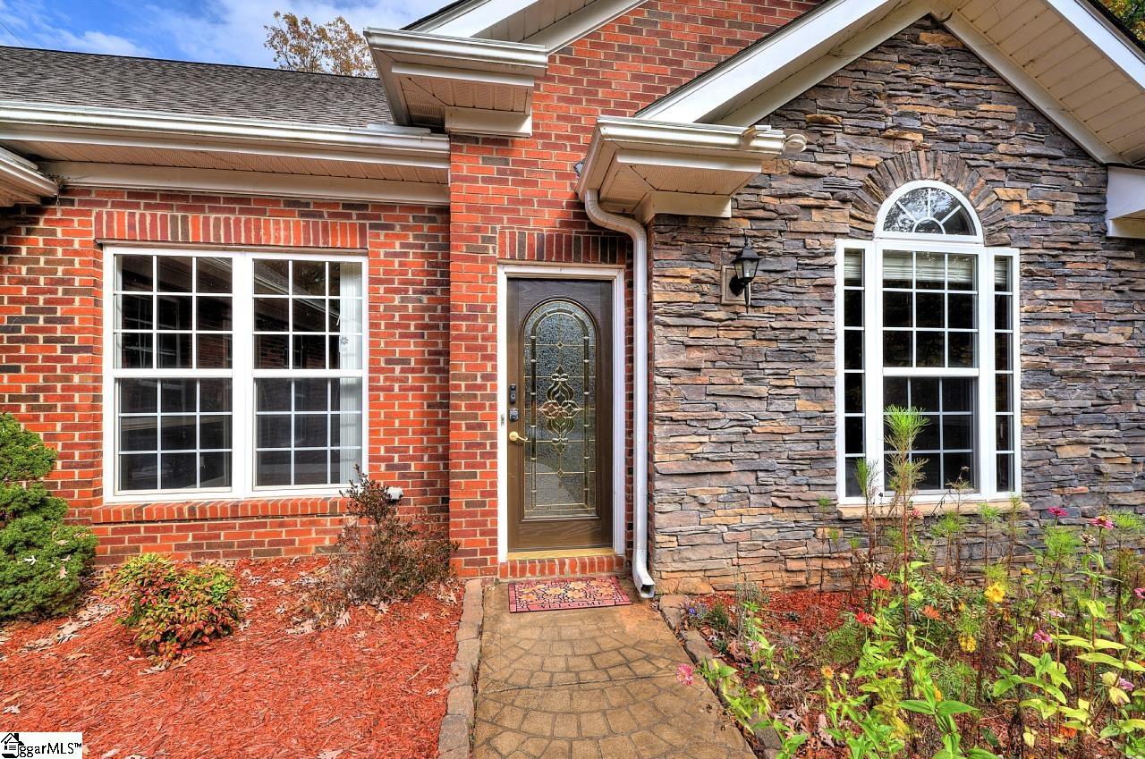 229 E Thistle Lane