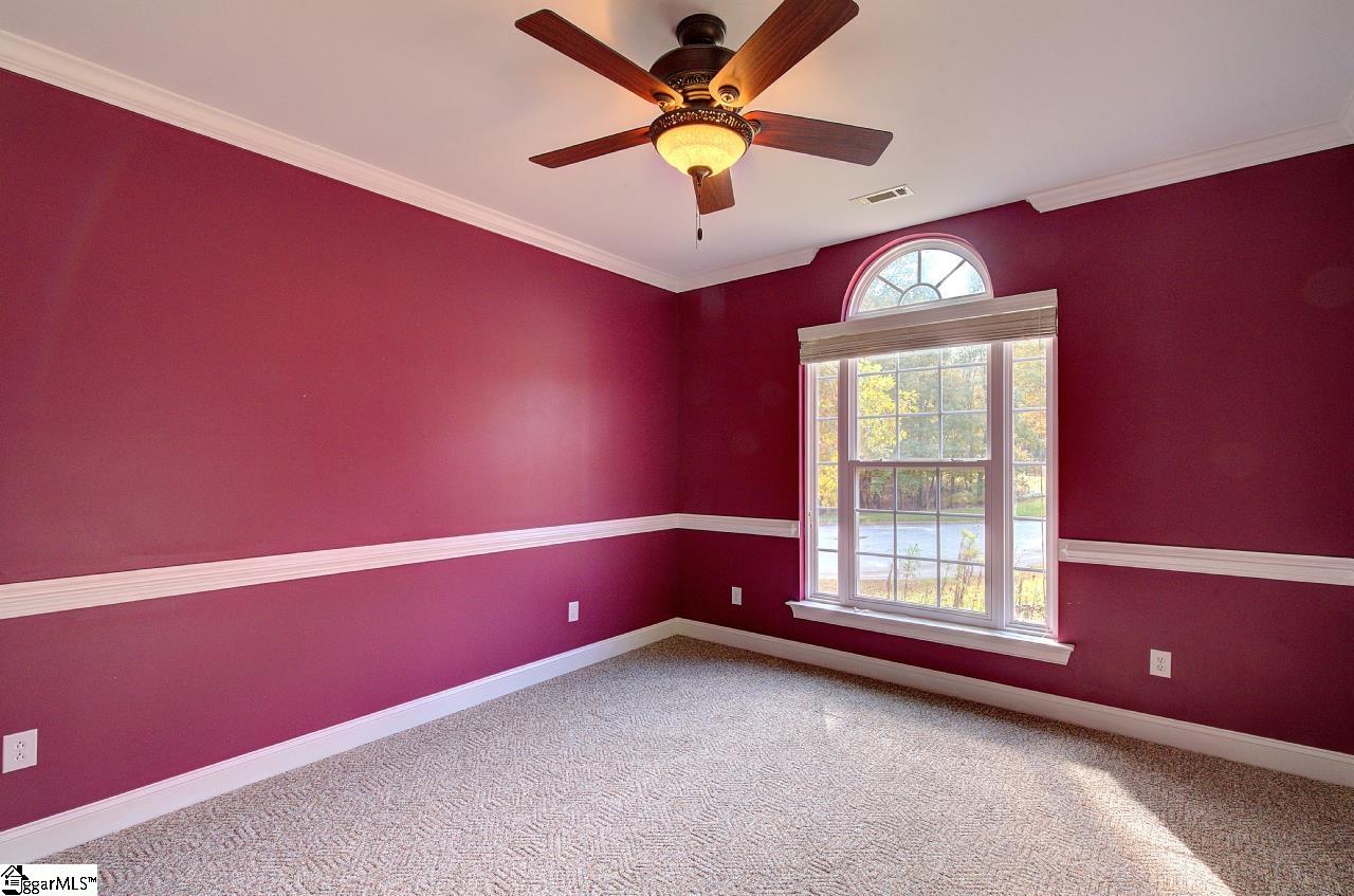 229 E Thistle Lane
