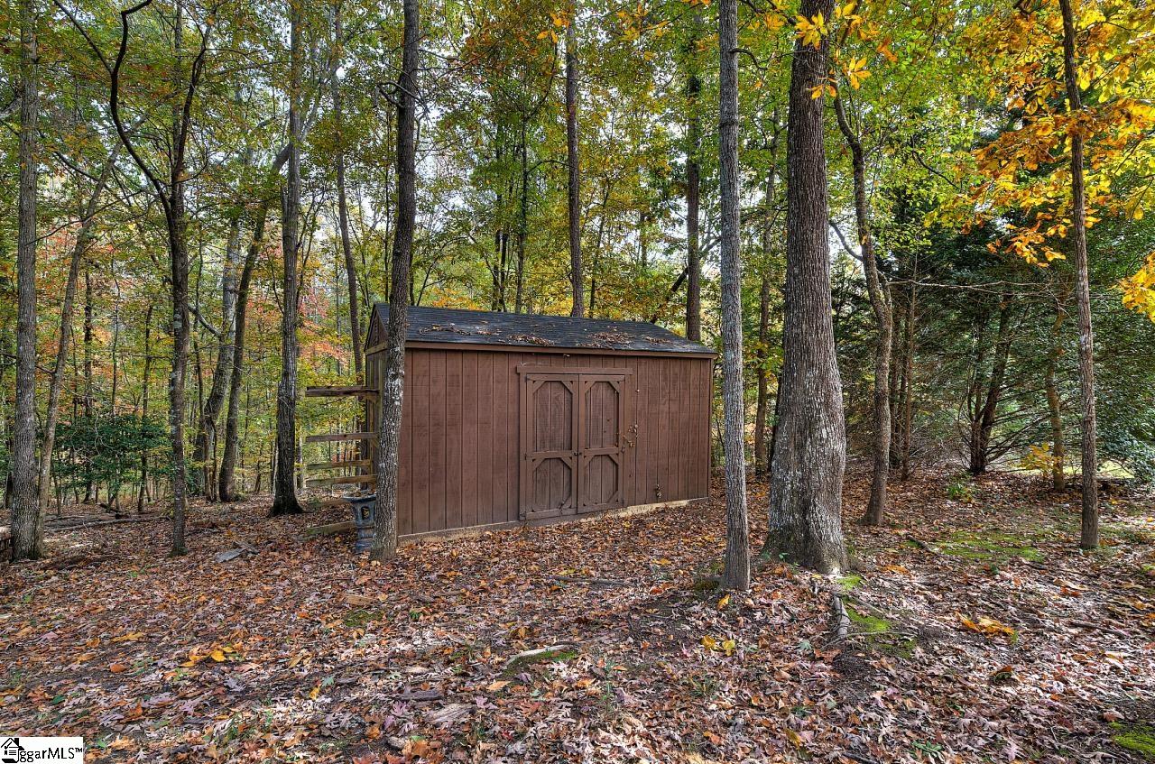 229 E Thistle Lane